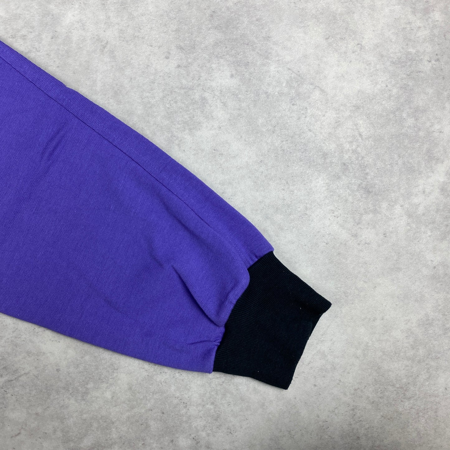 Nike RARE suit (L-XL)