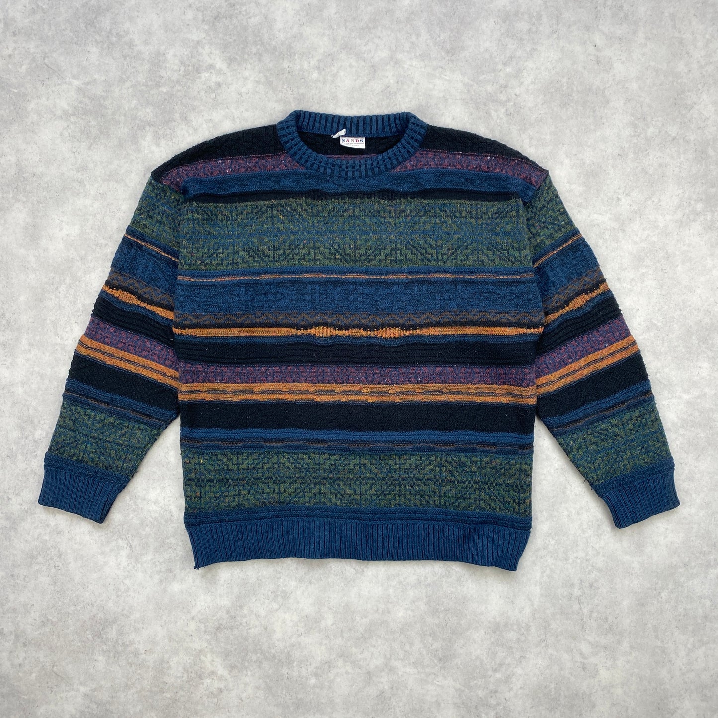Vintage knit sweater (XL)