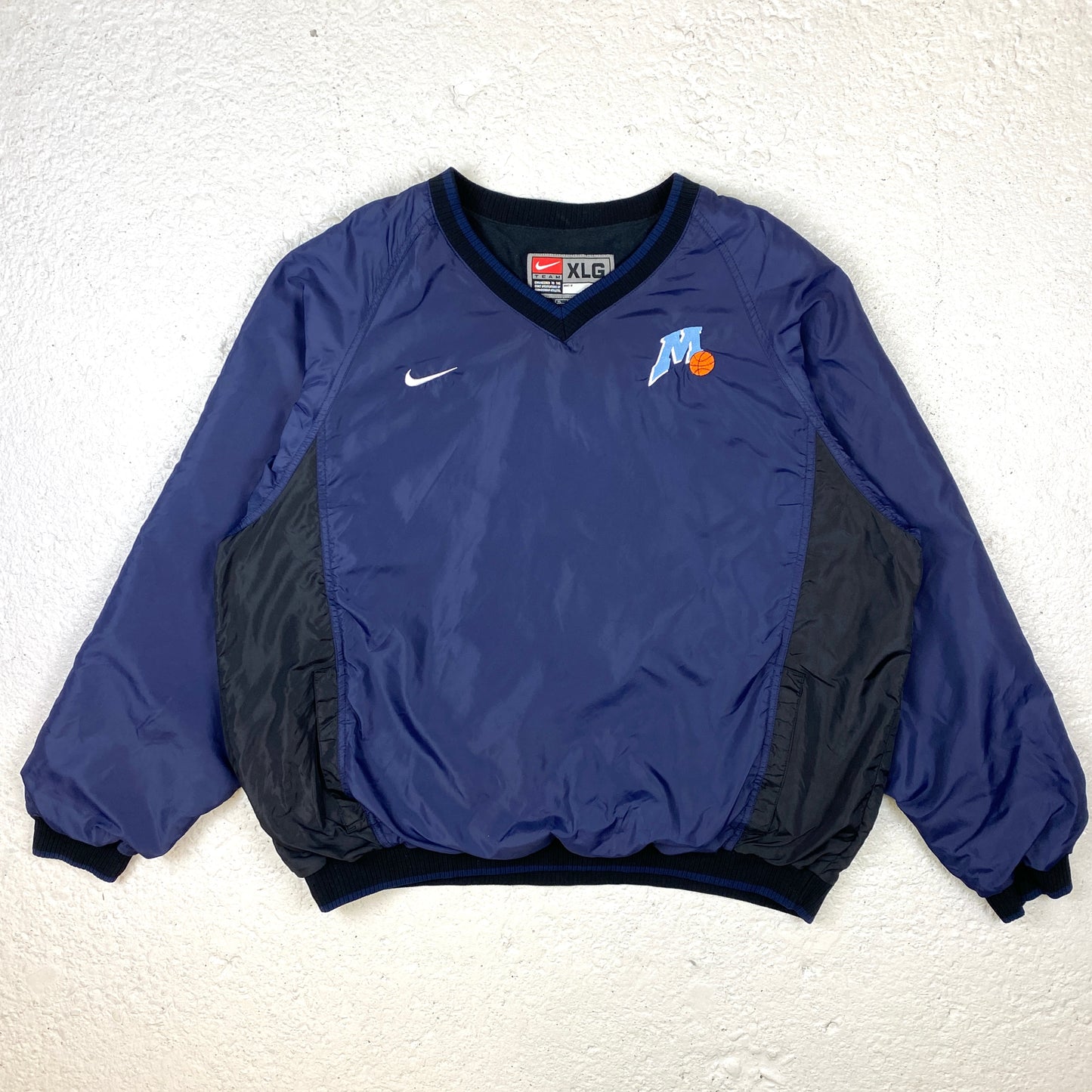 Nike RARE heavyweight windbreaker (XL)