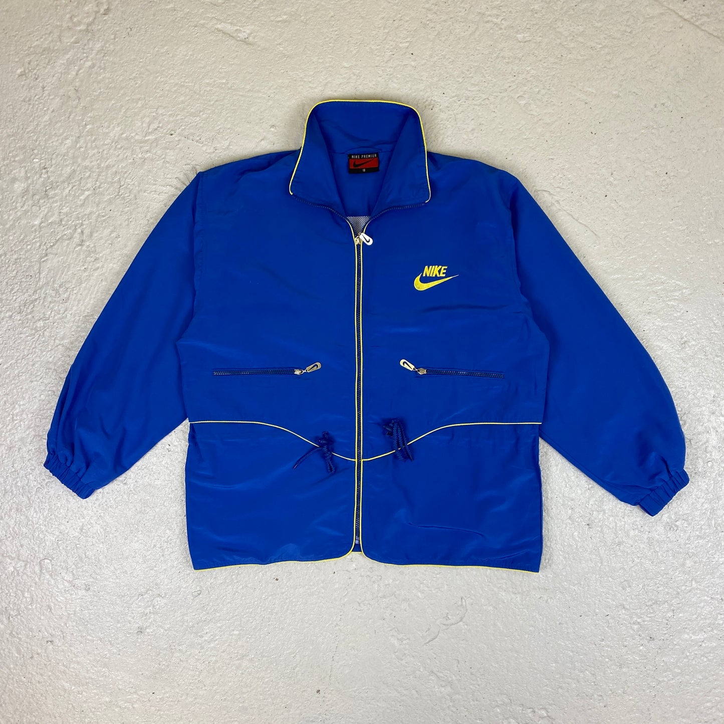 Nike RARE embroidered tracksuit (M-L)