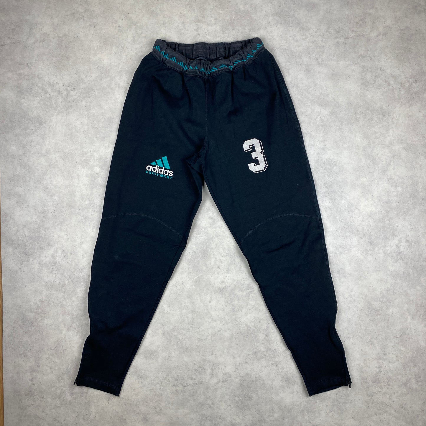 Adidas EQP RARE heavyweight suit (M-L)
