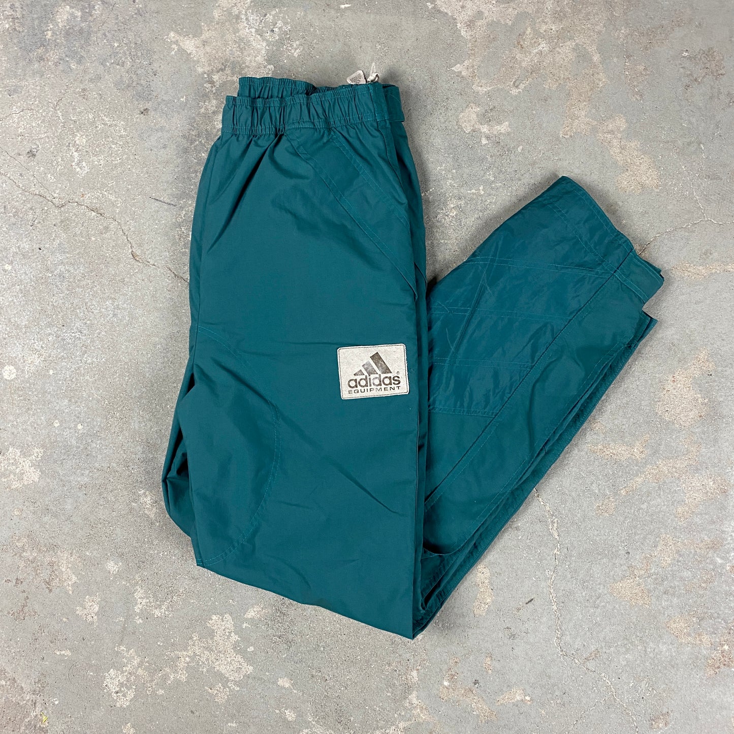 Adidas Equipment trackpants (L - 33/34)