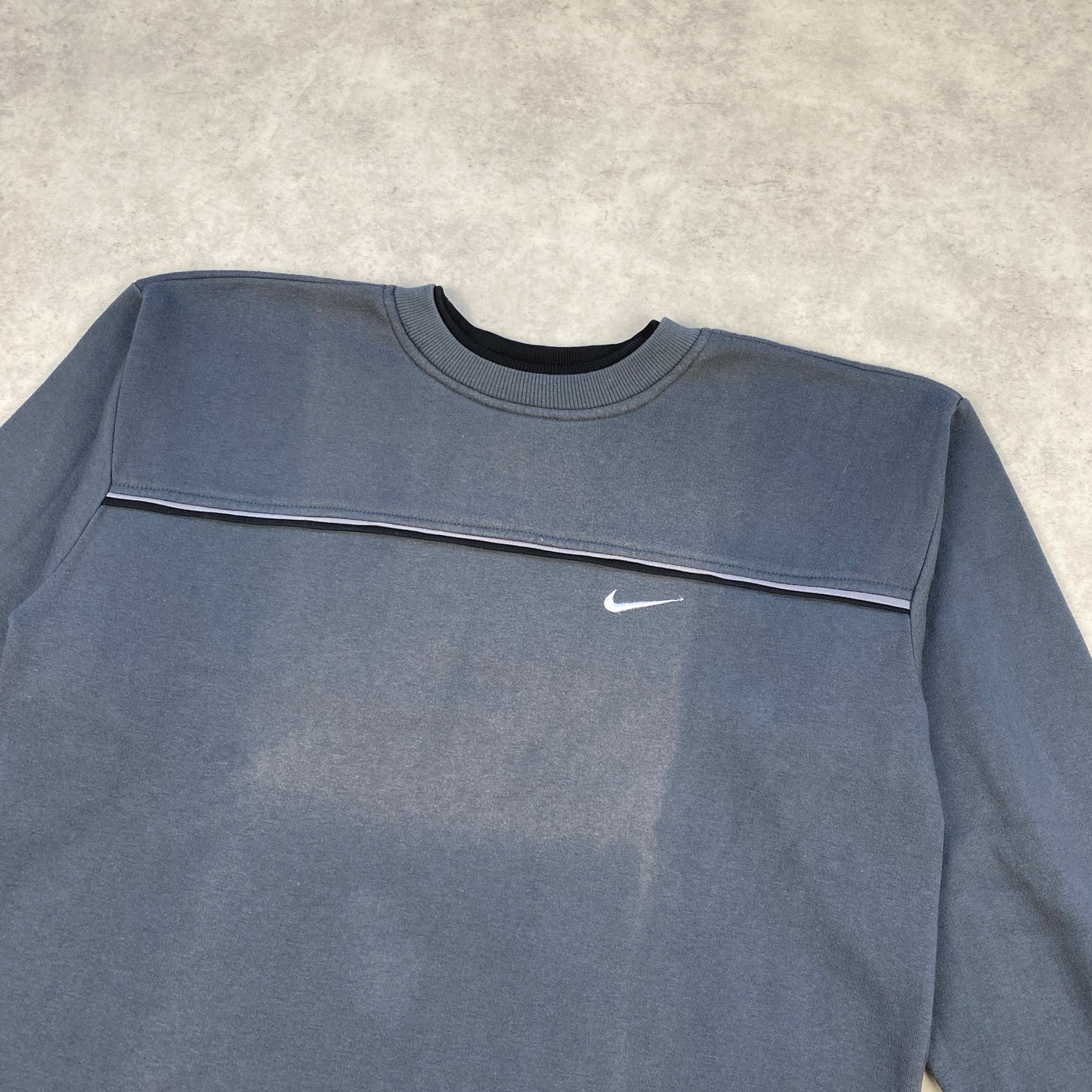 Nike heavyweight sweater (M)