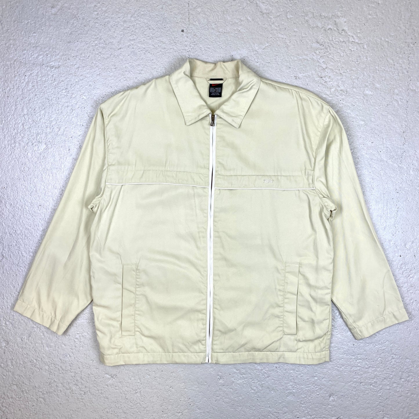 Nike RARE embroidered harrington jacket (L-XL)