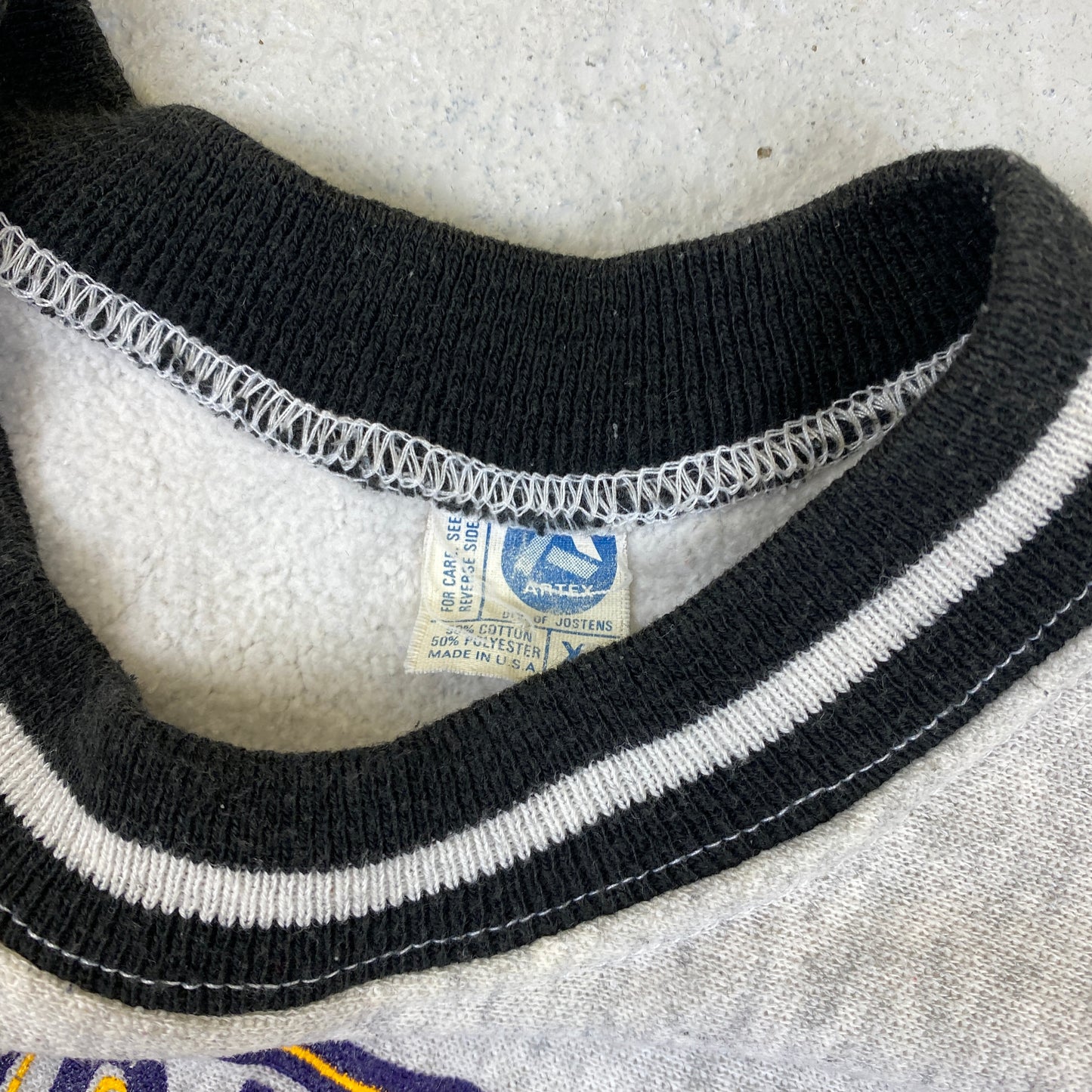 Northern Iowa RARE heavyweight sweater (M-L)