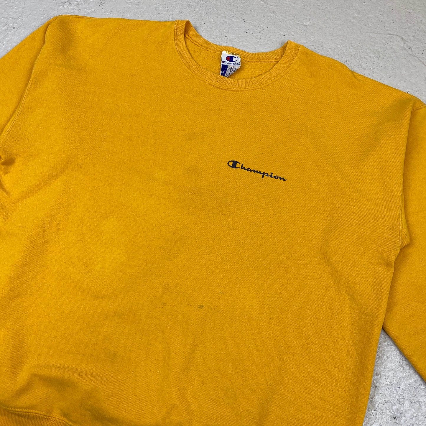 Champion sweater (S-M)