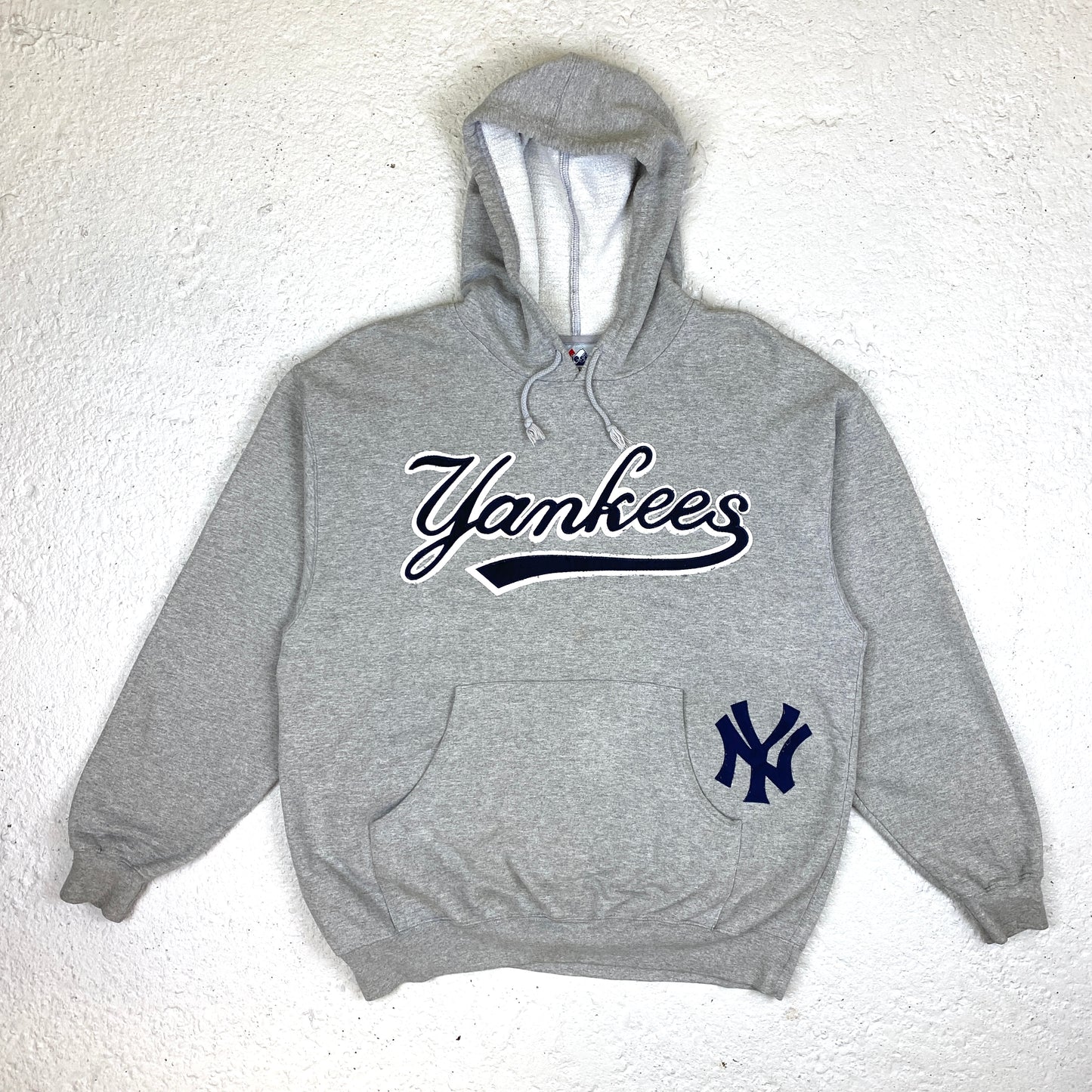New York Yankees RARE heavyweight hoodie (L-XL)