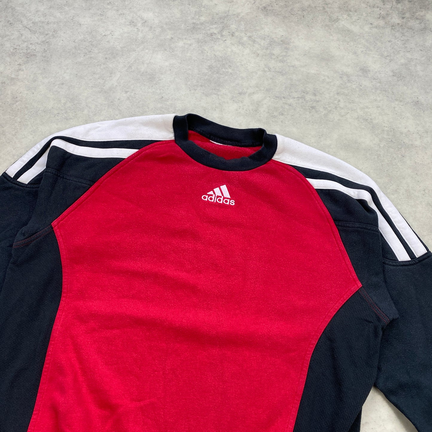 Adidas RARE heavyweight sweater (M)