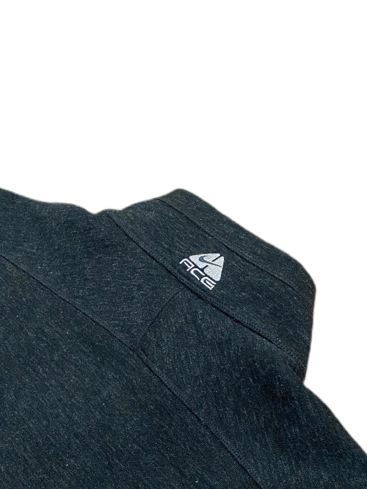 Nike ACG zip jacket (L-XL)