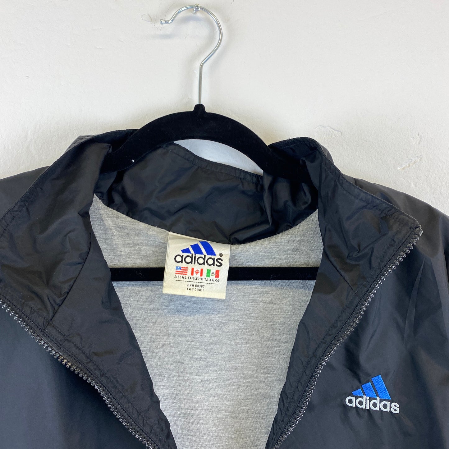 Adidas embroidered track jacket (L-XL)