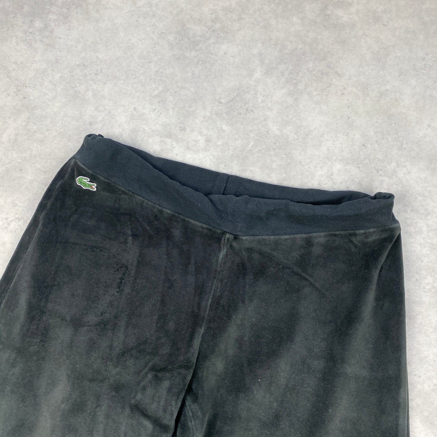 Lacoste pants (M)