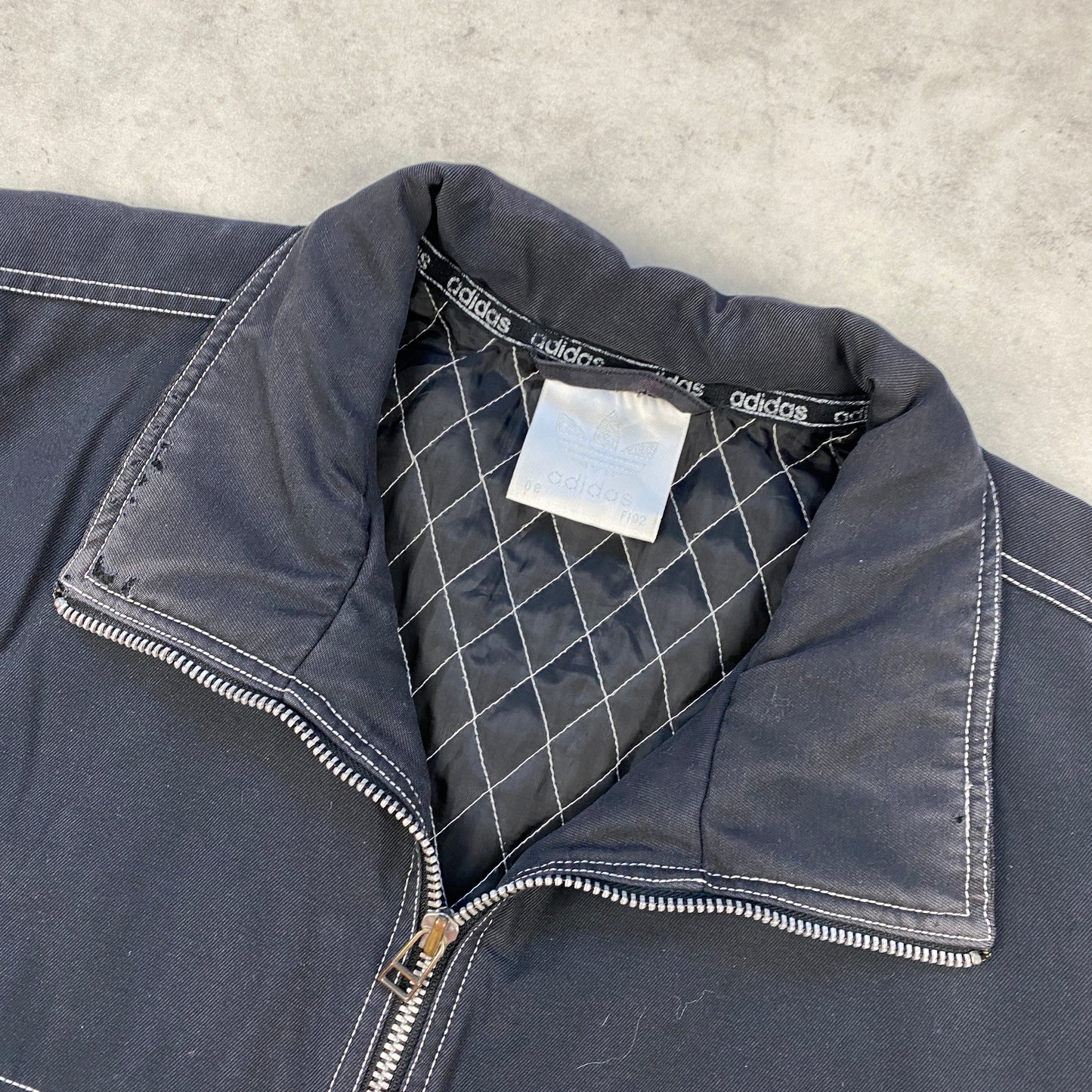 Adidas RARE heavyweight jacket (XL-XXL)