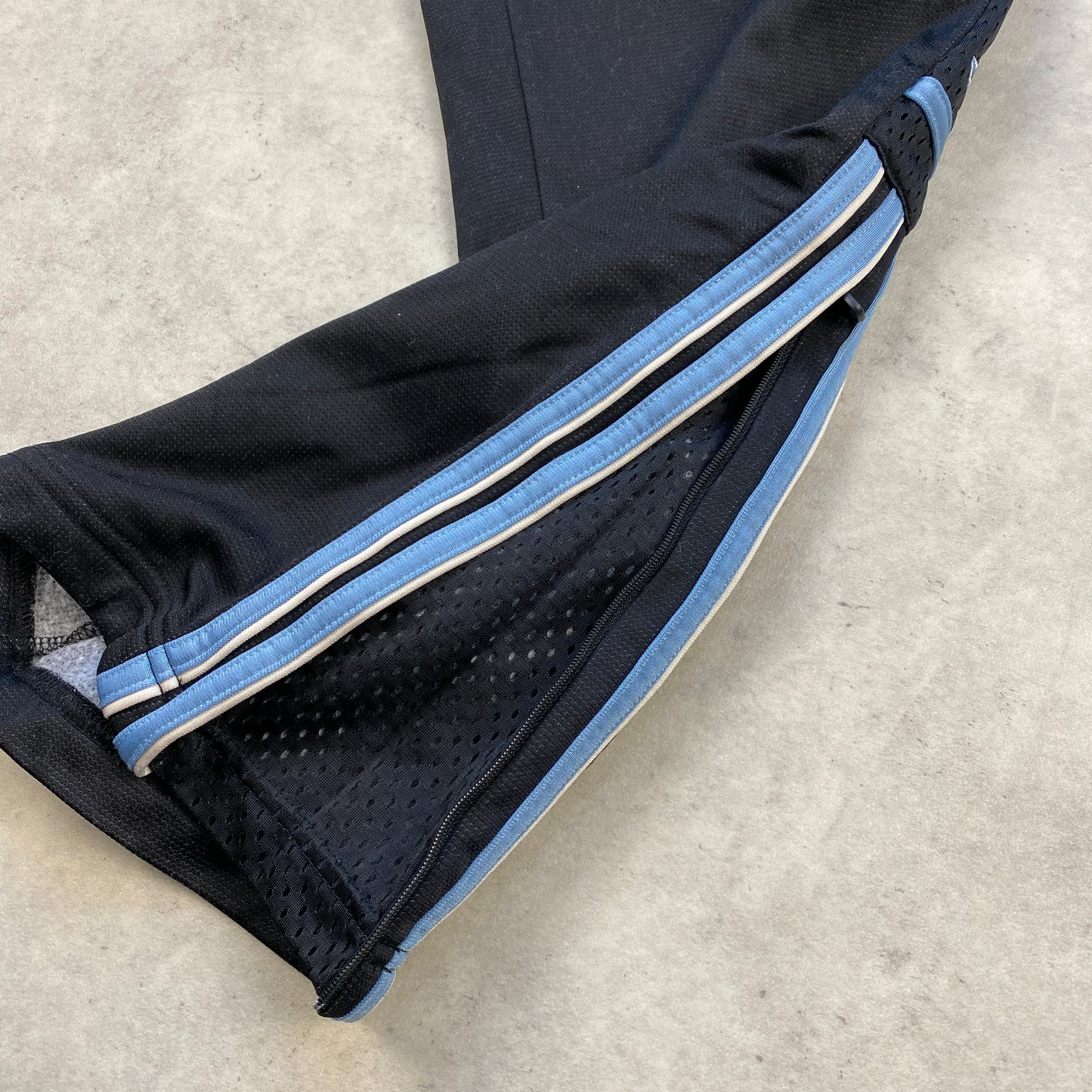 Adidas RARE pants (L)