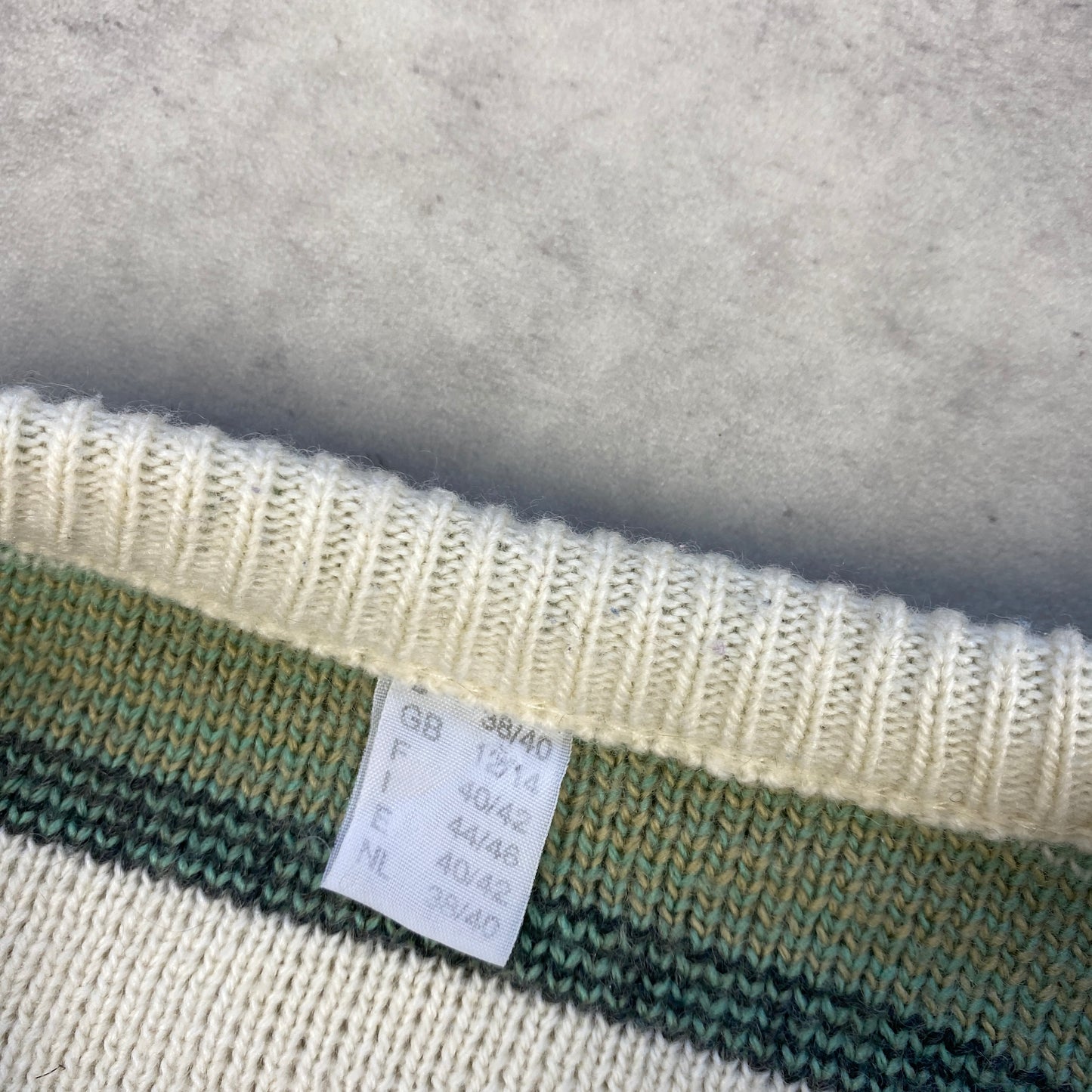 Vintage knit sweater women (M)