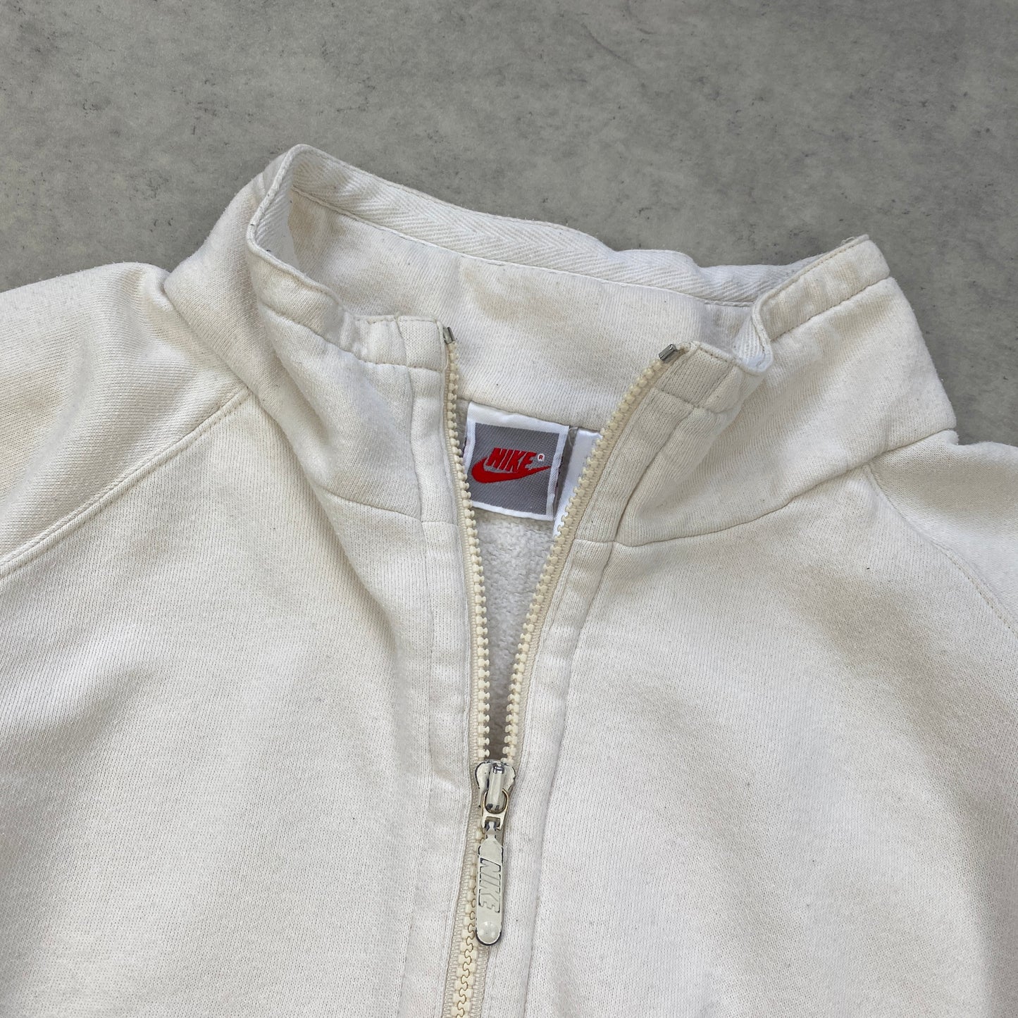Nike RARE 1/4 zip heavyweight sweater (L-XL)