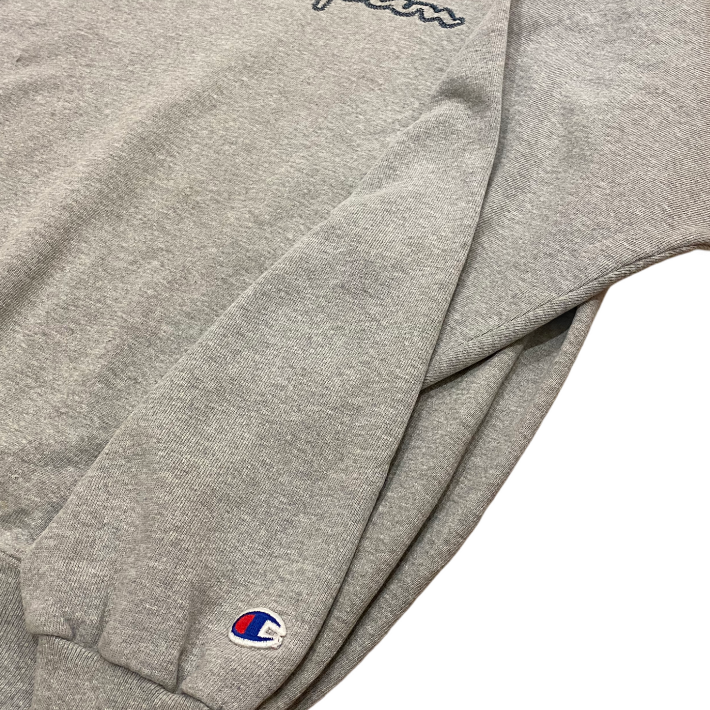 Champion embroidered sweater (M)