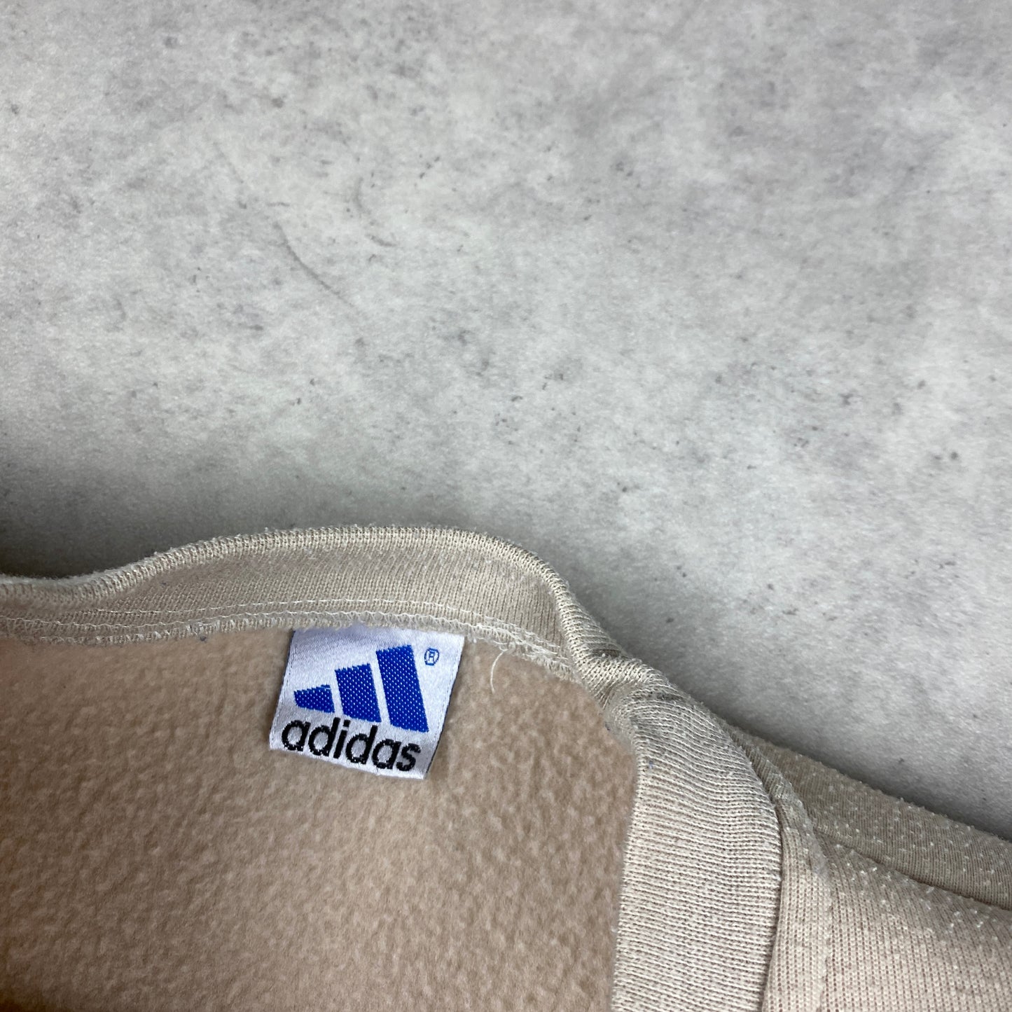 Adidas RARE heavyweight sweater (M-L)