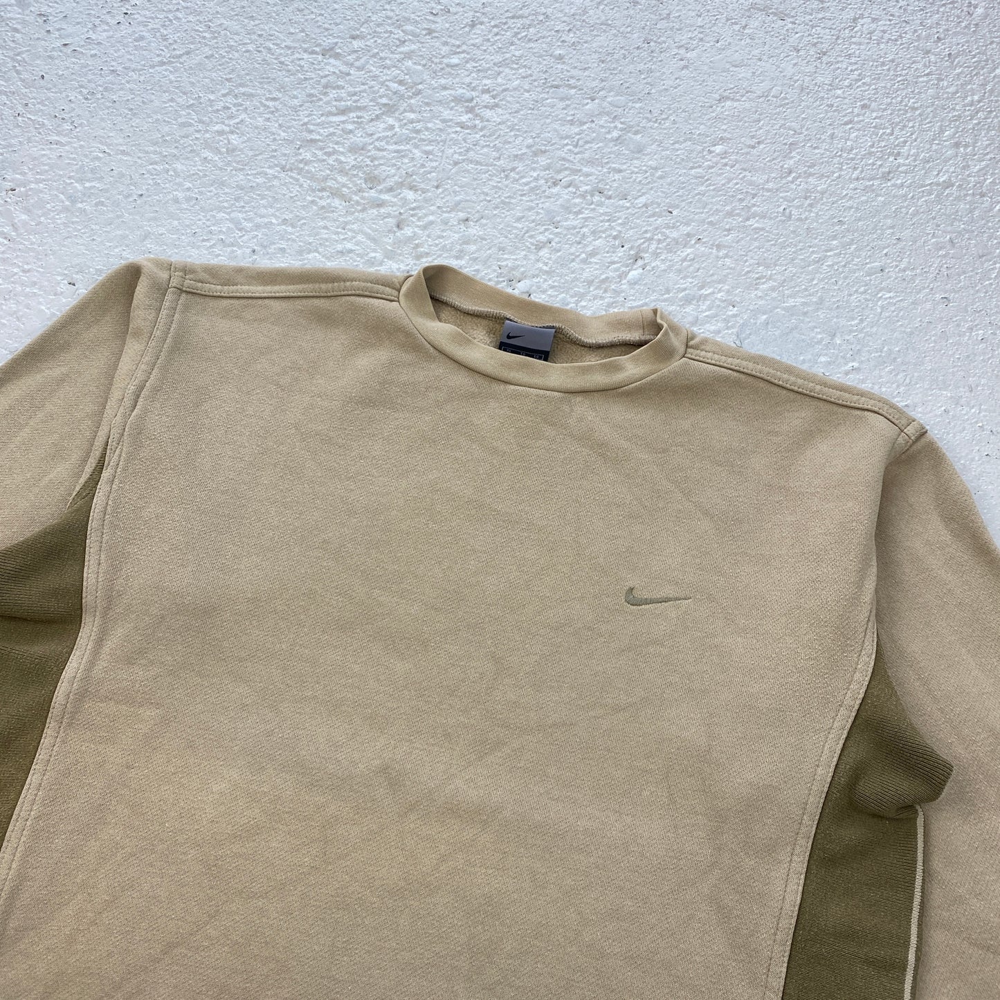 Nike RARE heavyweight sweater (XXS-XS)
