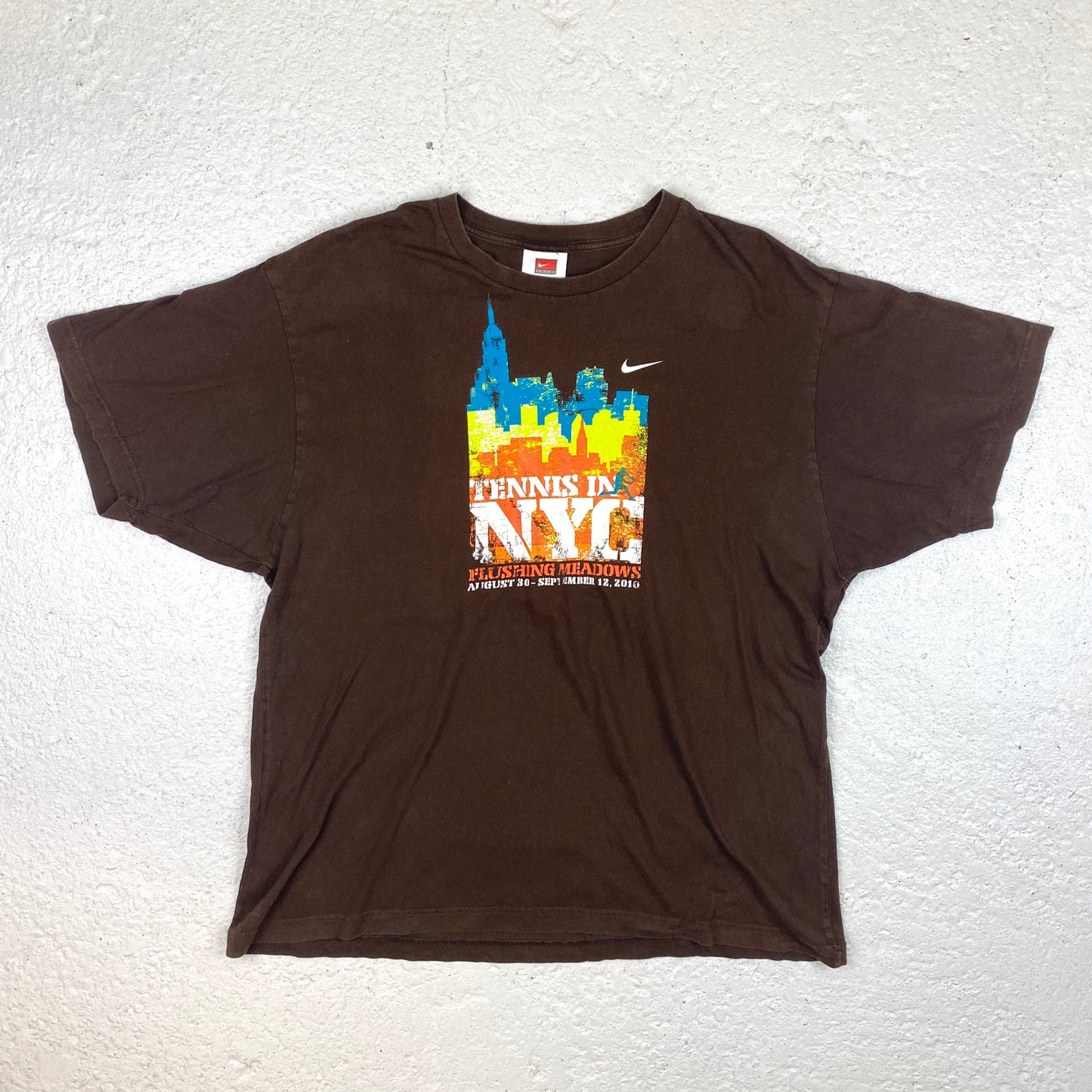 Nike NYC 2010 RARE tee (L)