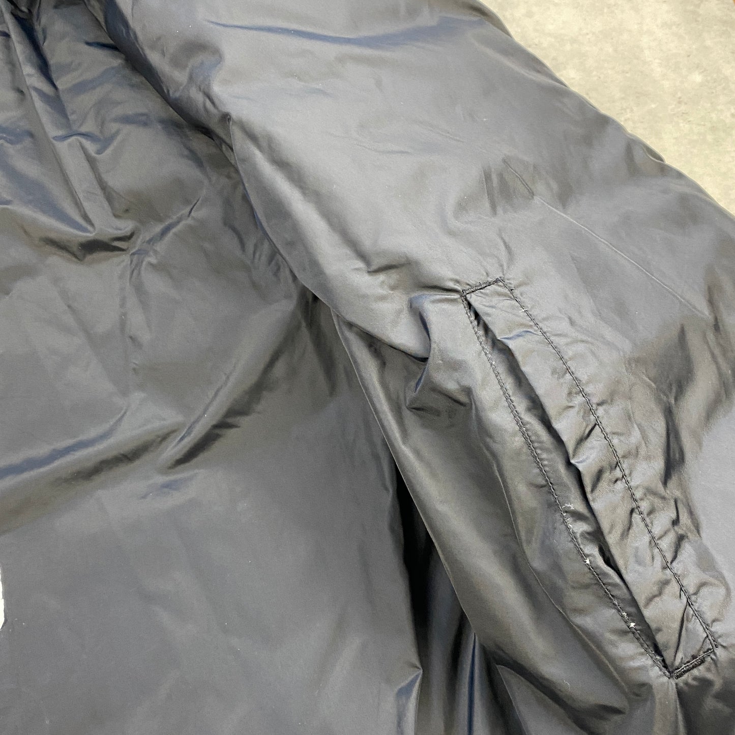 Helly Hansen RARE puffer jacket (XL)