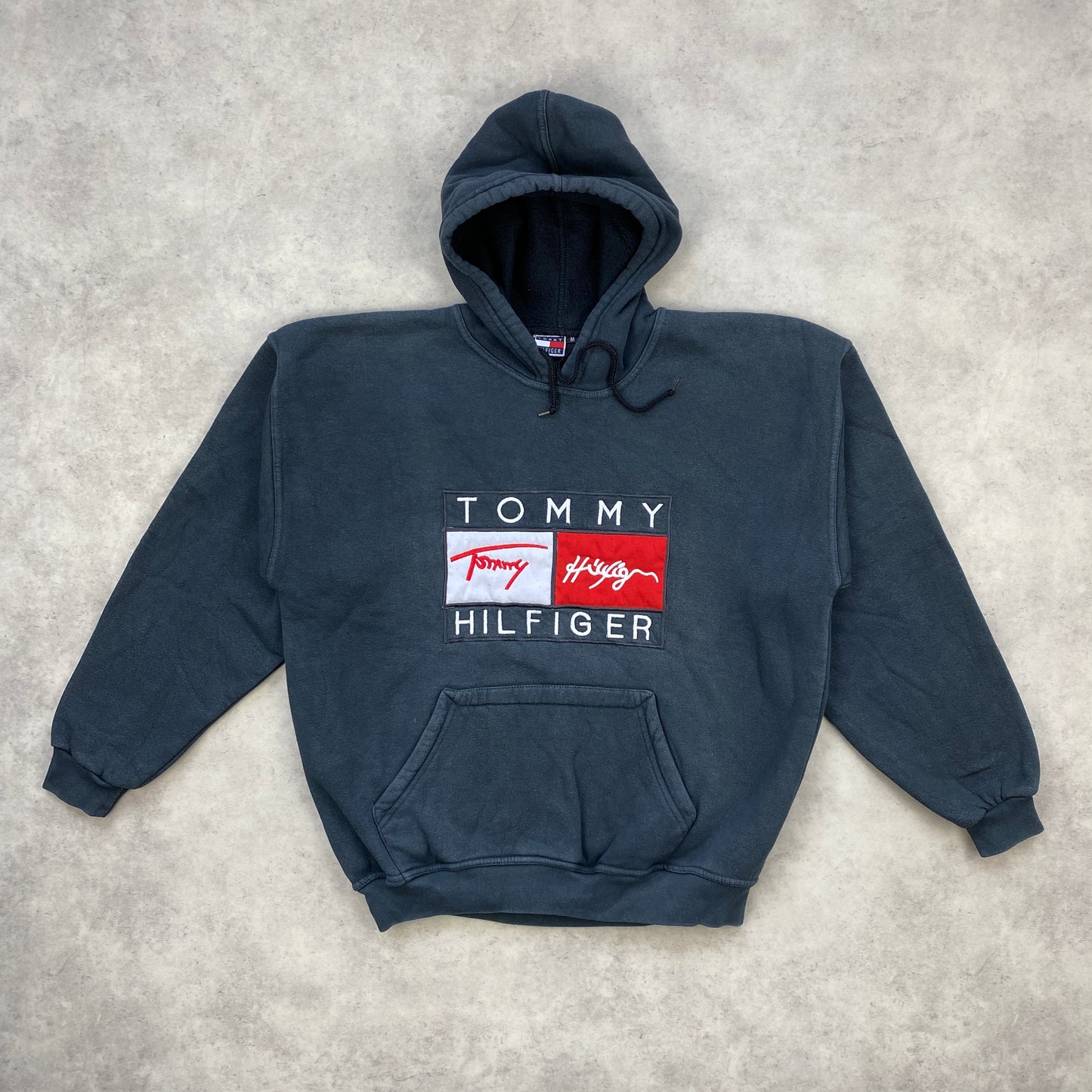 Tommy Hilfiger RARE heavyweight hoodie (M)