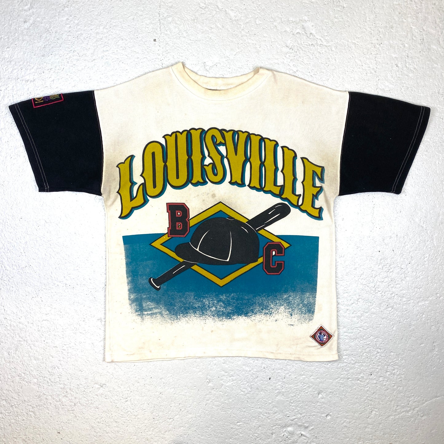 Louisville RARE distressed heavyweight t-shirt (XL)