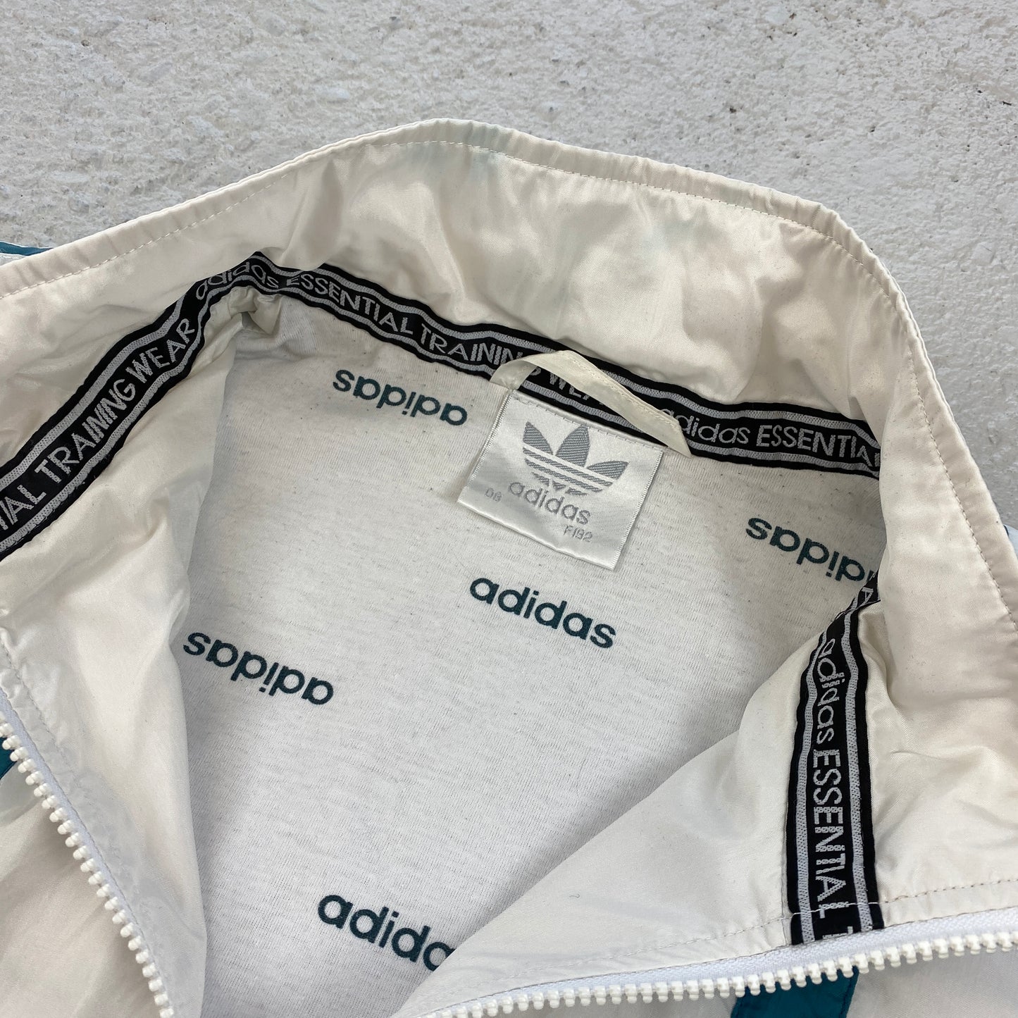 Adidas RARE track jacket (L-XL)