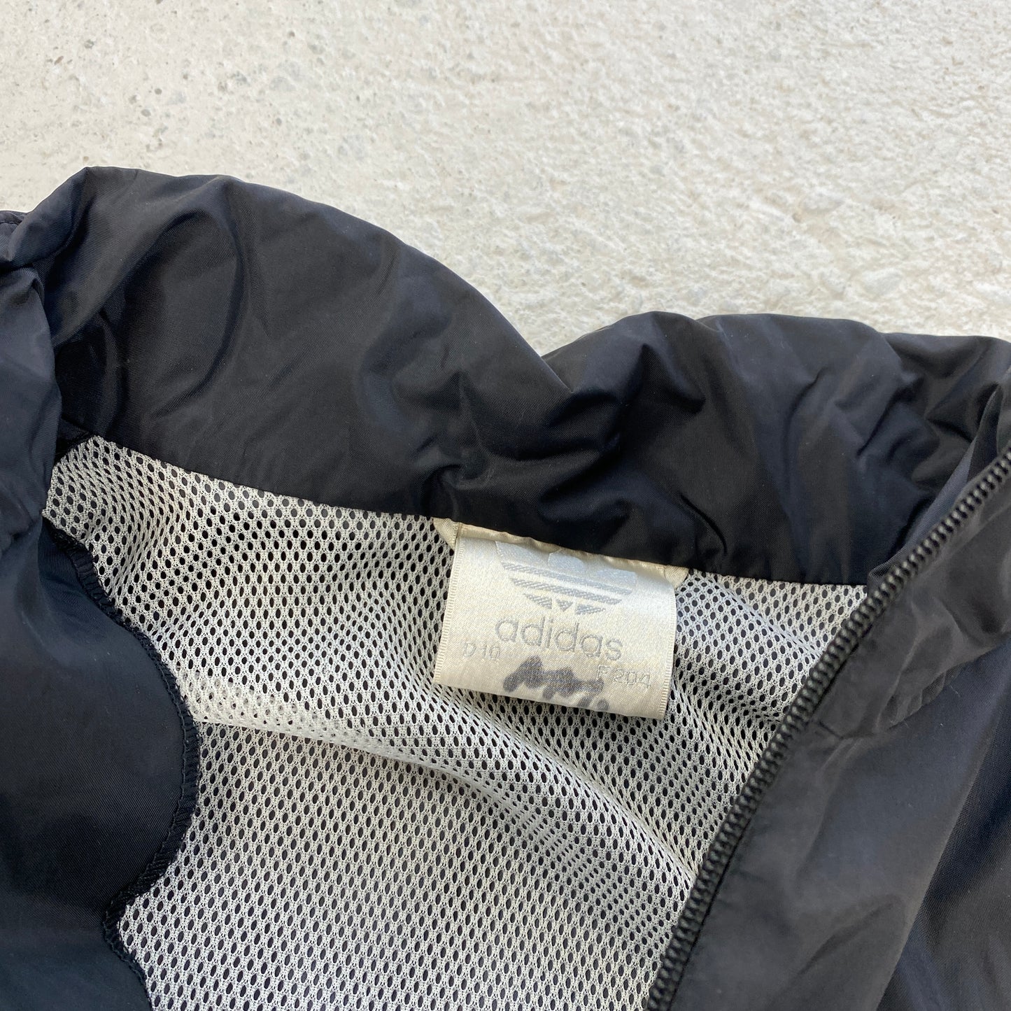 Adidas RARE jacket (L-XL)