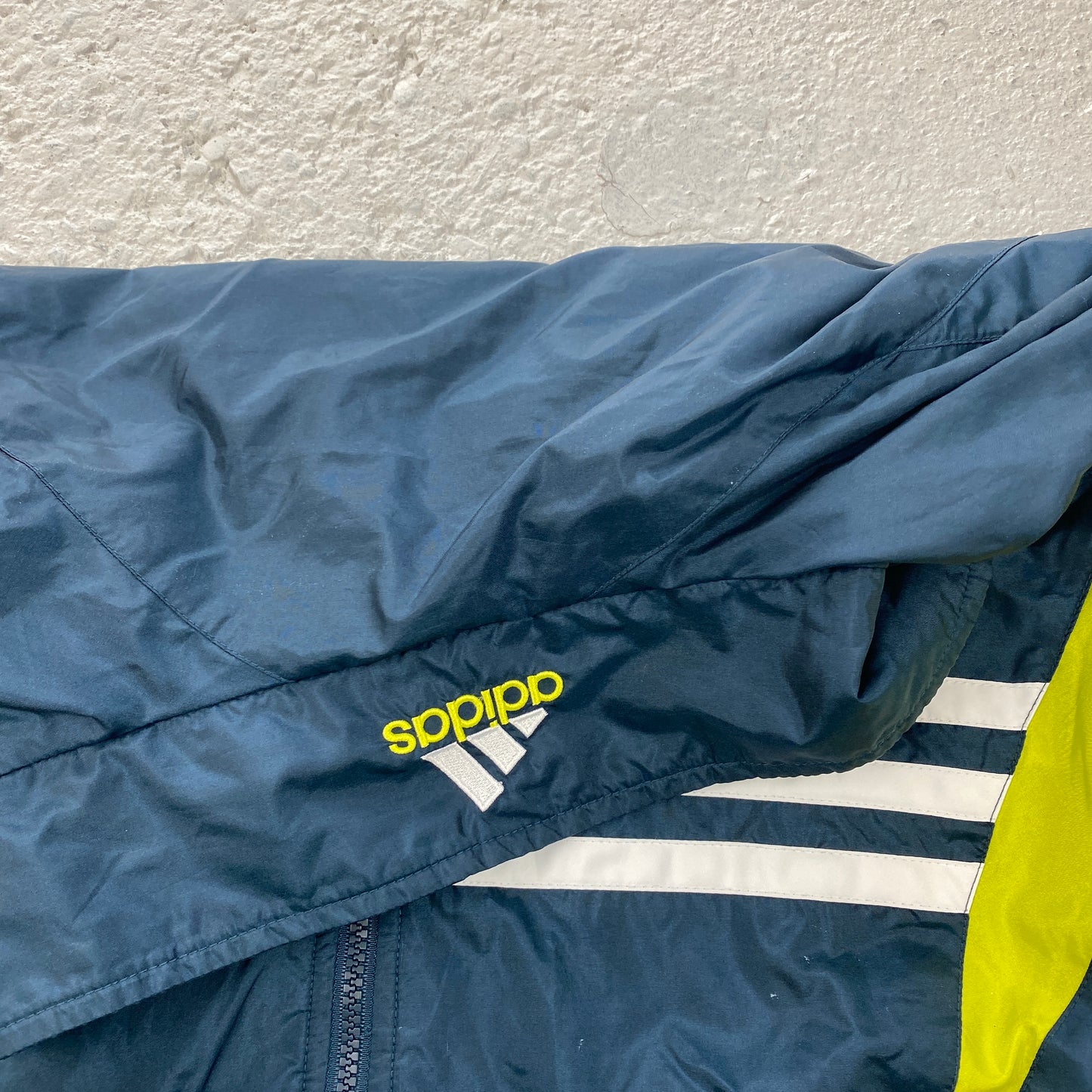 Adidas RARE track jacket (L-XL)