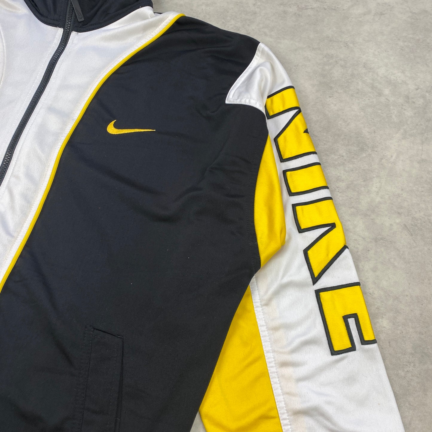 Nike RARE track jacket (XL)