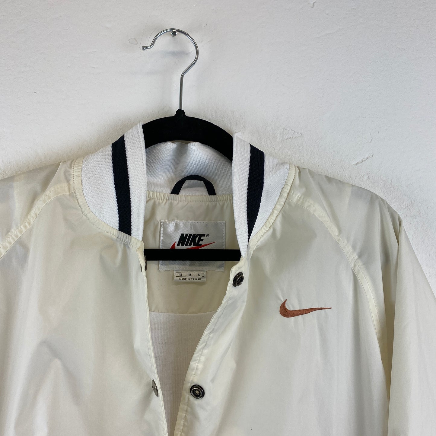 Nike RARE embroidered jacket (XS-S)