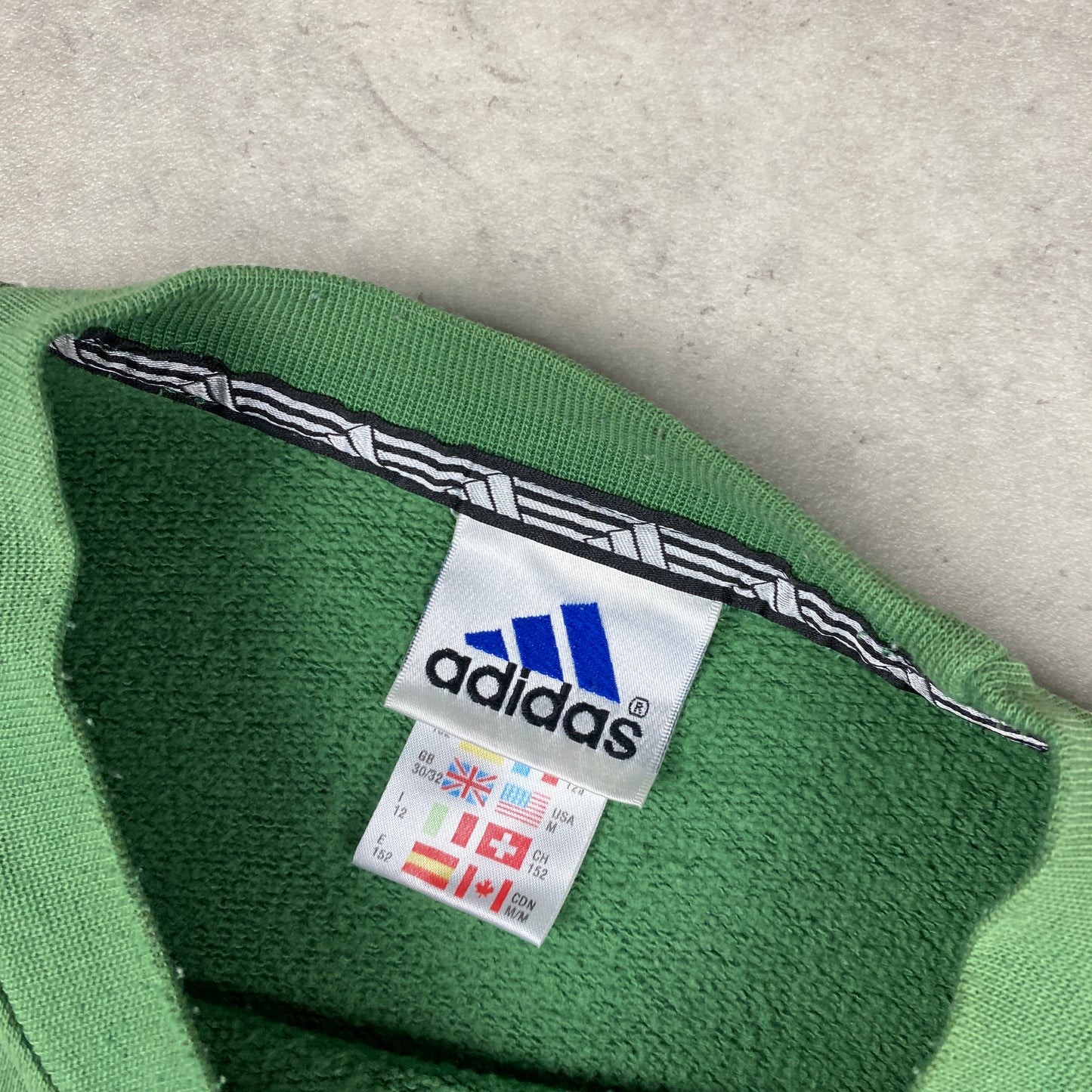 Adidas heavyweight sweater (XS)