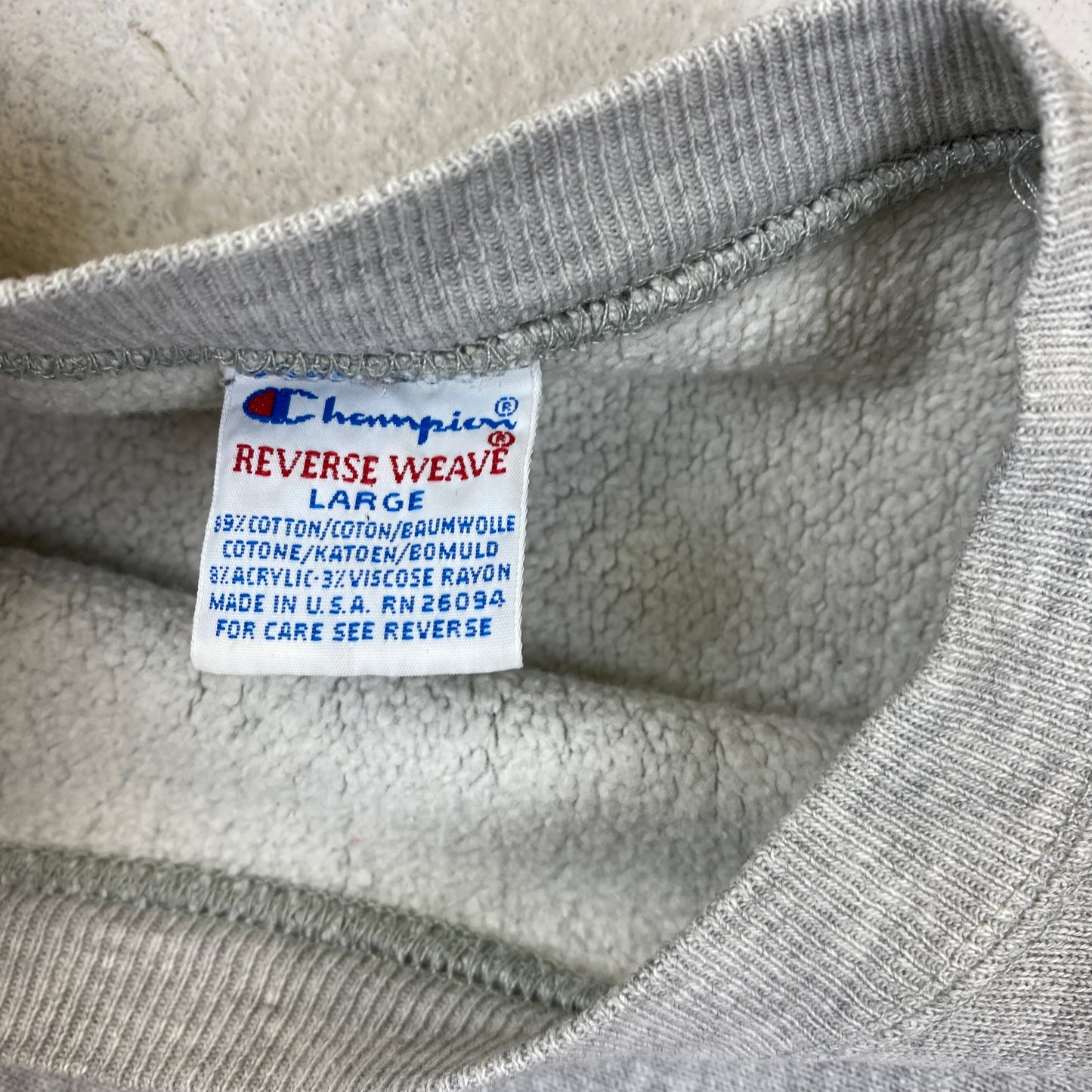 Champion Wisconsin heavyweight sweater (M-L)