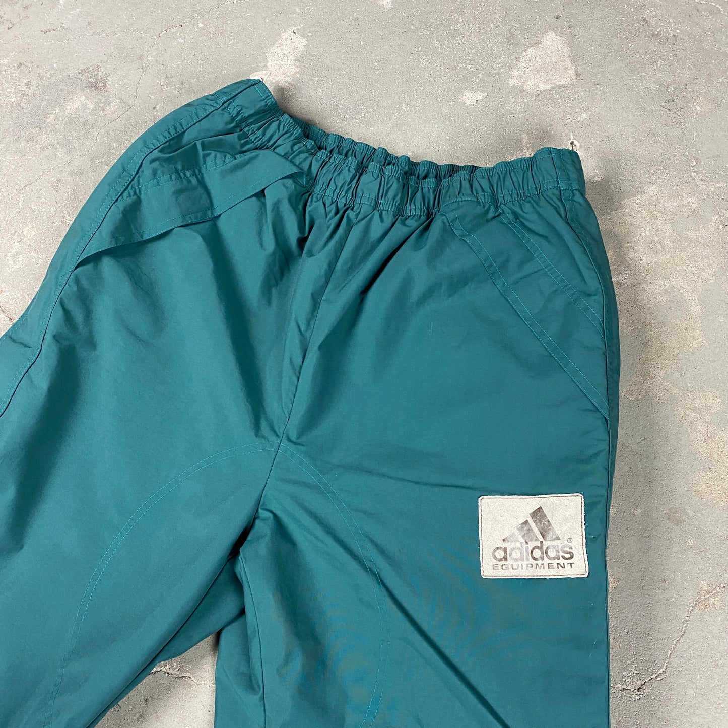 Adidas Equipment trackpants (L - 33/34)