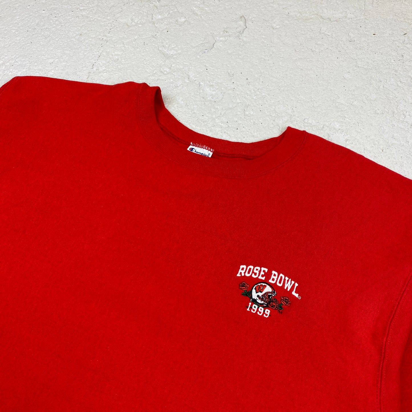 Champion heavyweight Rose Bowl sweater (L-XL)