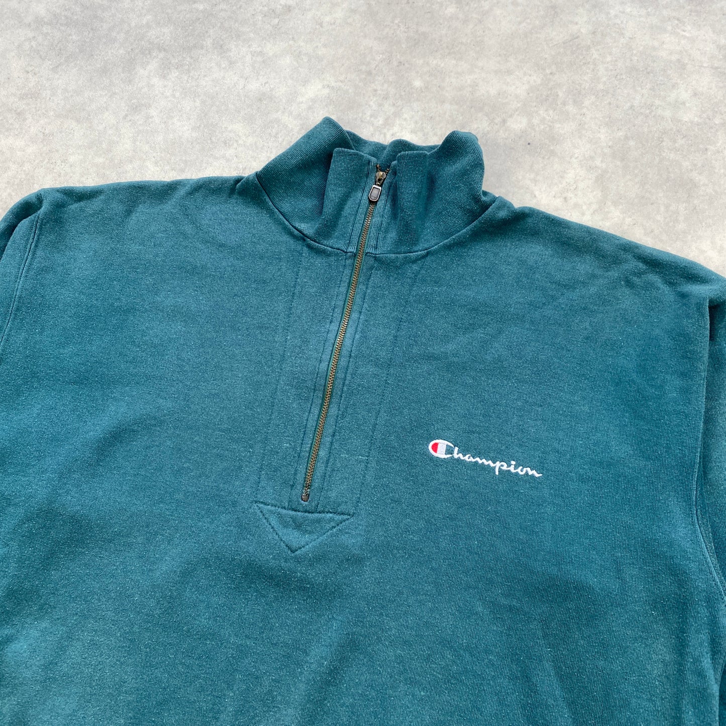 Champion heavyweight 1/4 zip sweater (M)