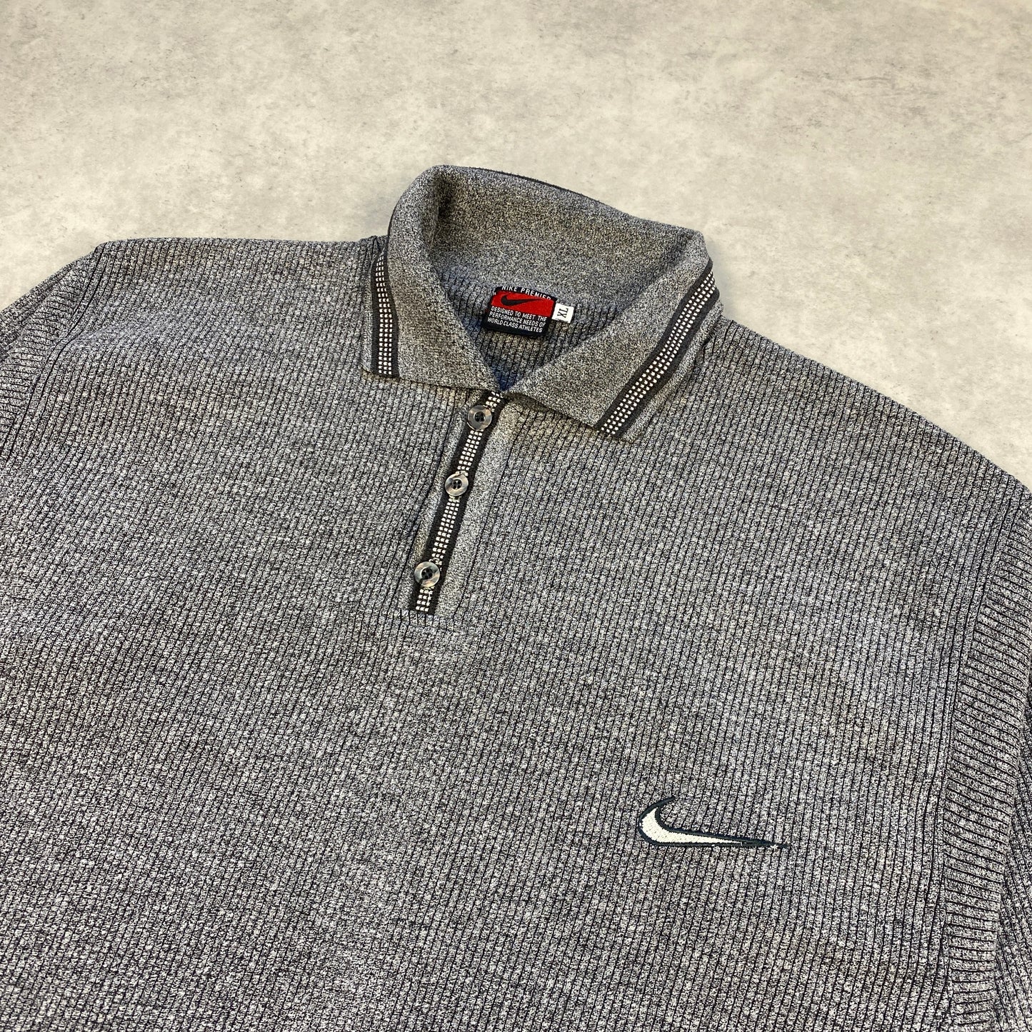 Nike RARE polo long sleeved shirt (L-XL)