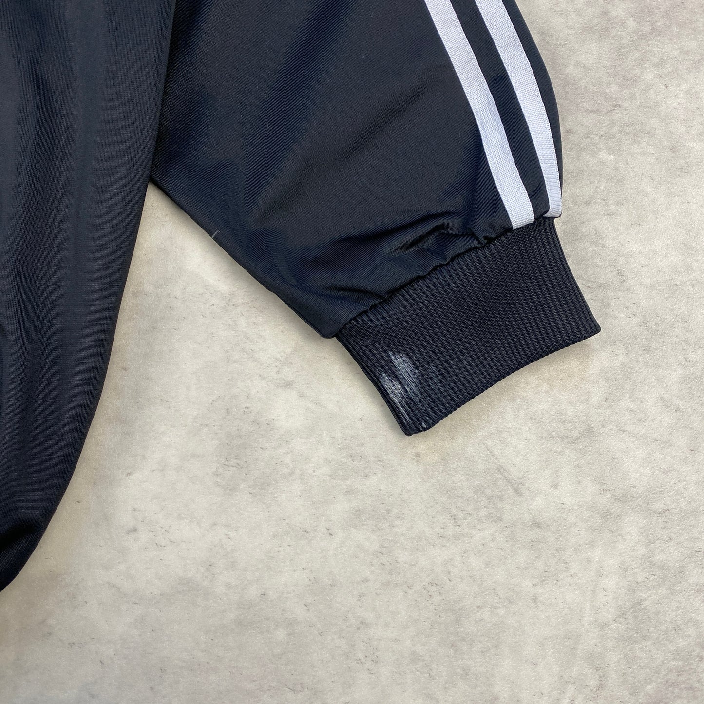 Adidas track jacket (M)