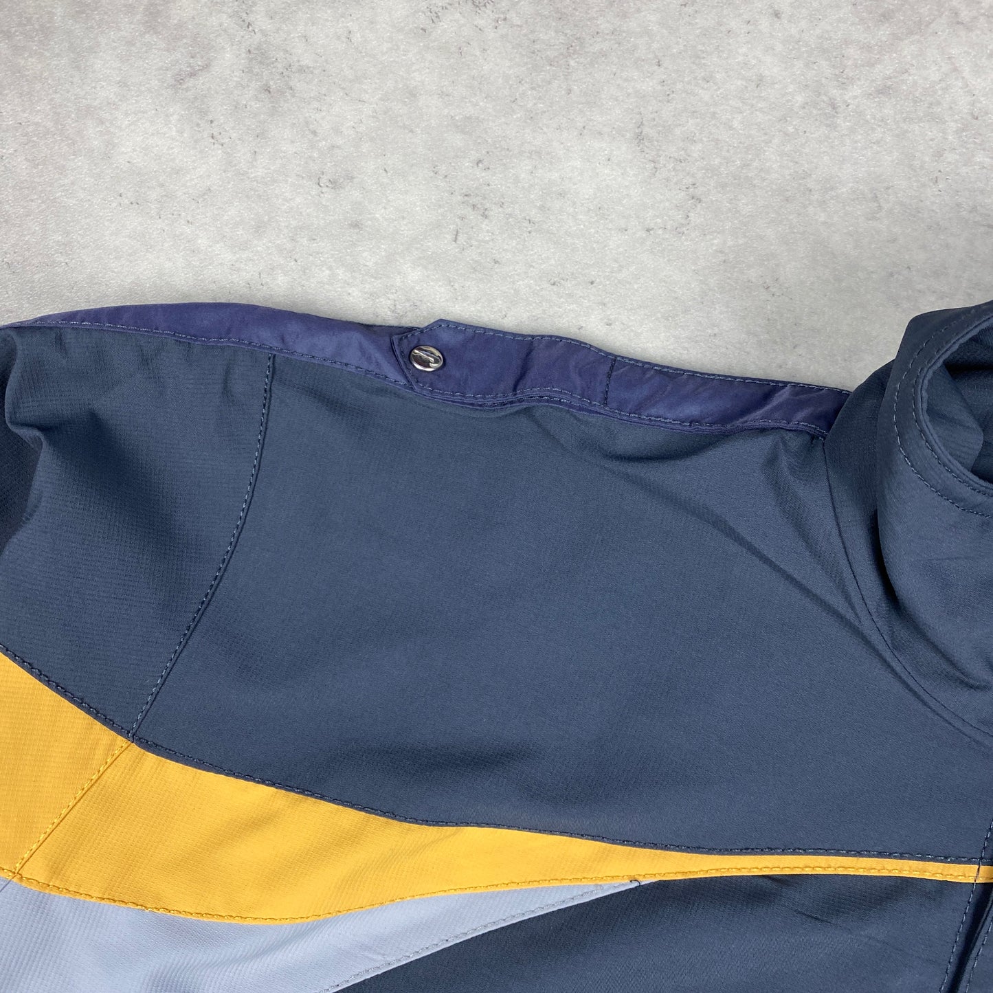 Nike RARE track jacket (M)