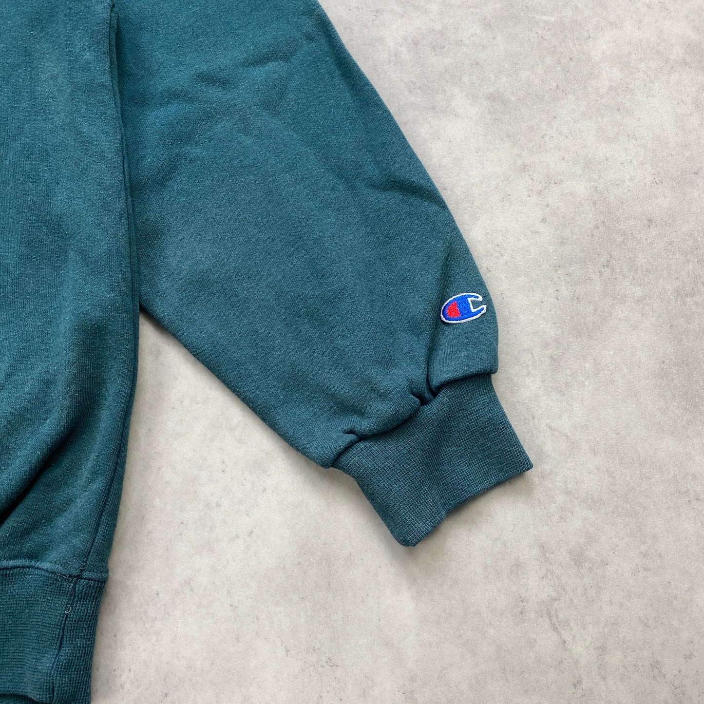 Champion heavyweight 1/4 zip sweater (M)