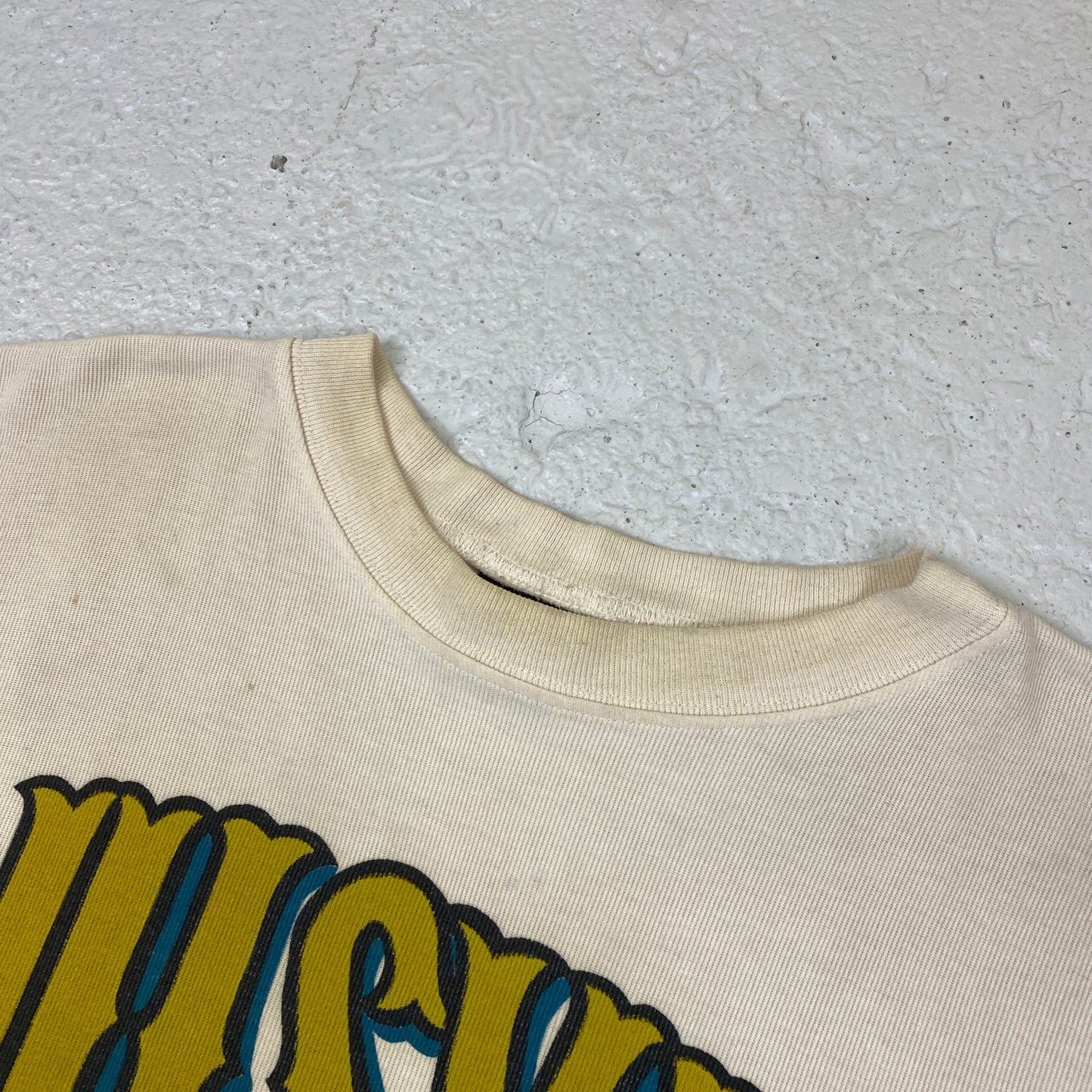 Louisville RARE distressed heavyweight t-shirt (XL)