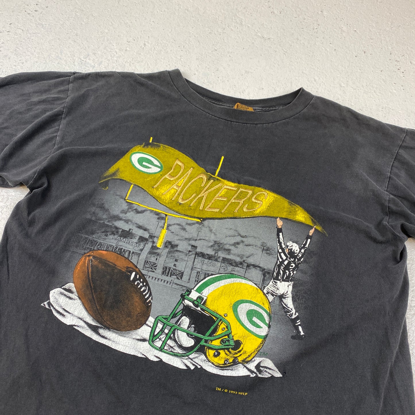 Green Bay Packers RARE heavyweight tee (L)