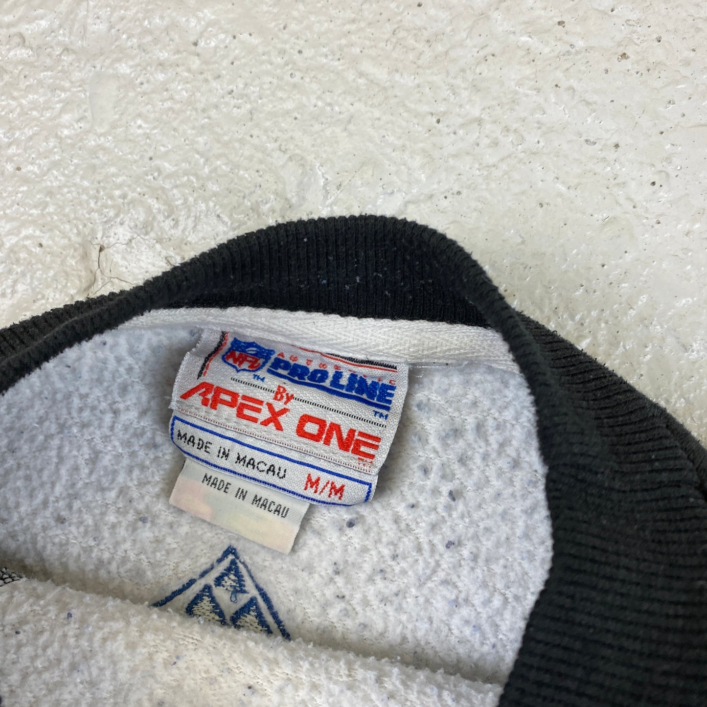Cowboys RARE heavyweight sweater (S-M)