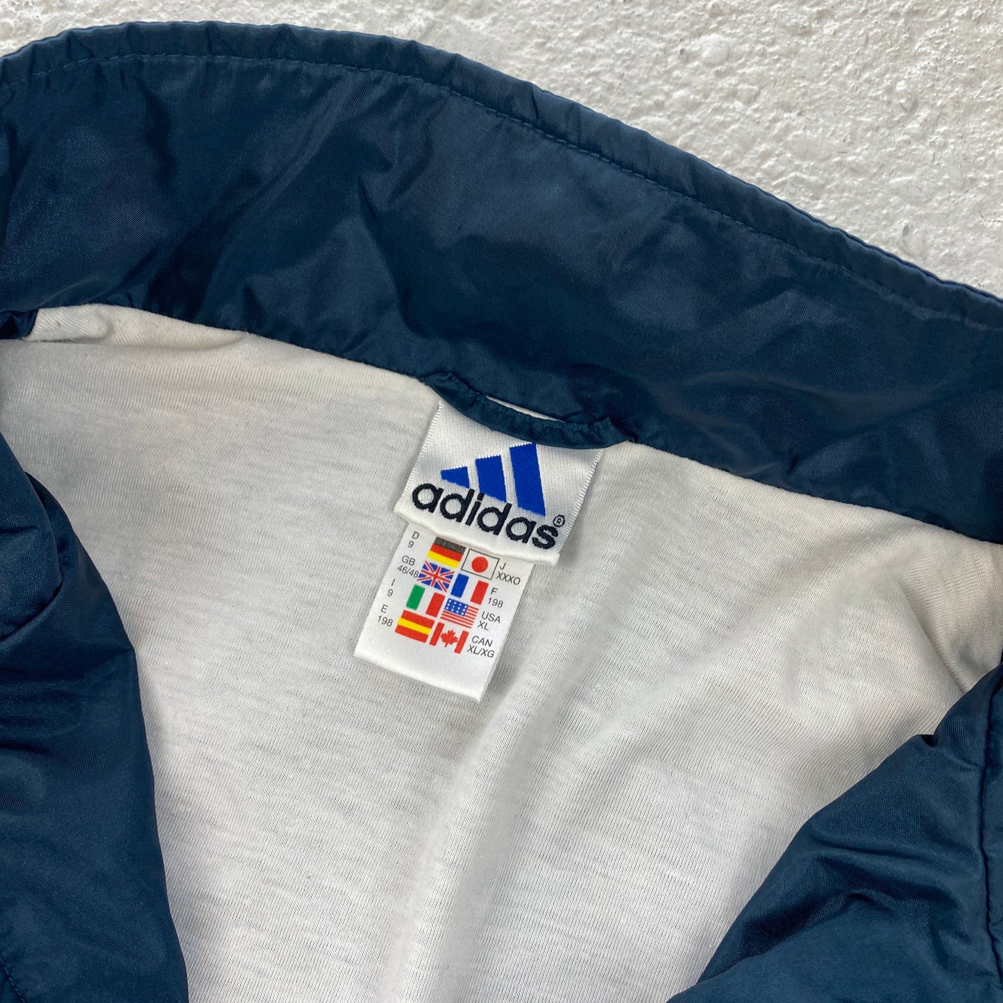 Adidas RARE track jacket (L-XL)