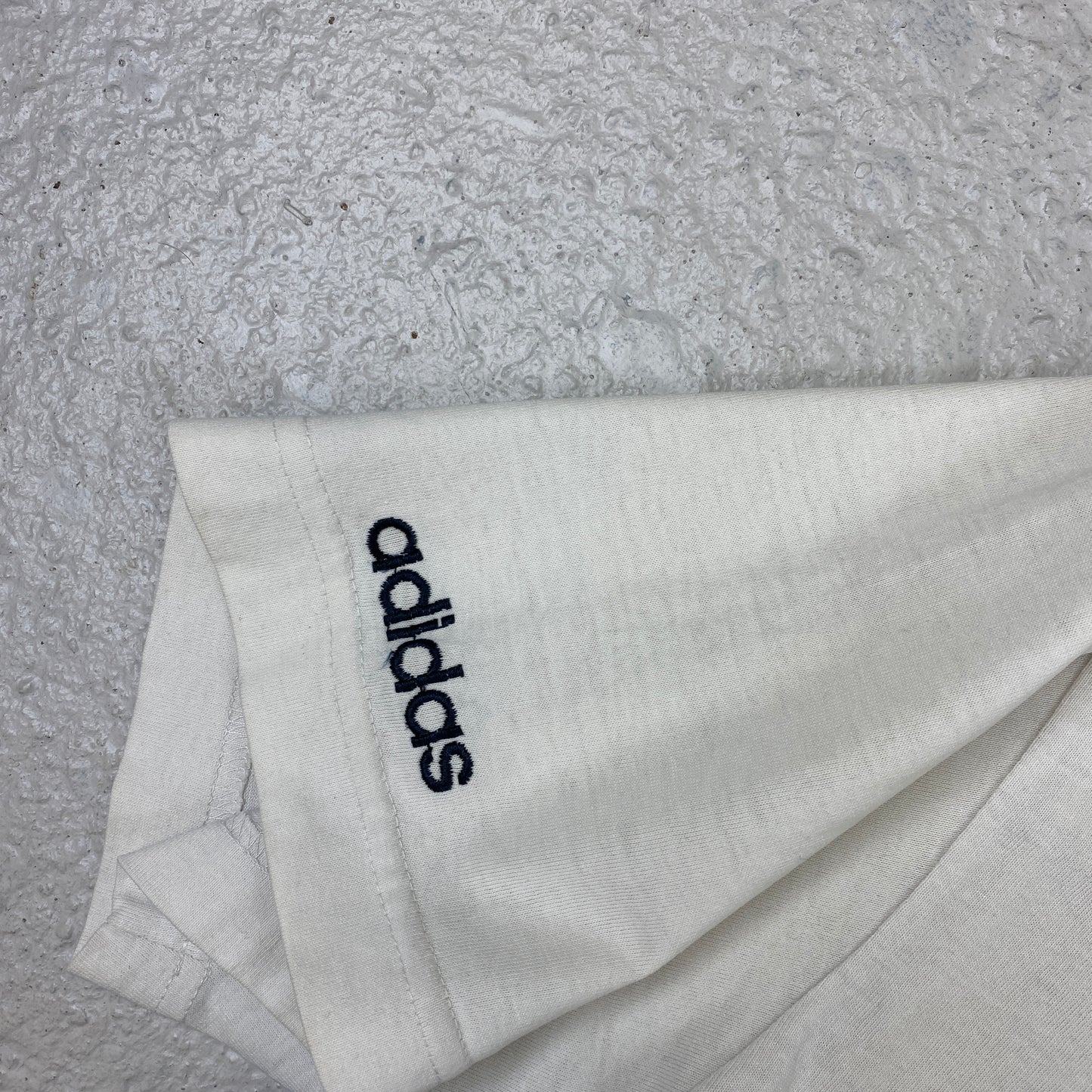 Adidas RARE Who‘s next t-shirt (M)