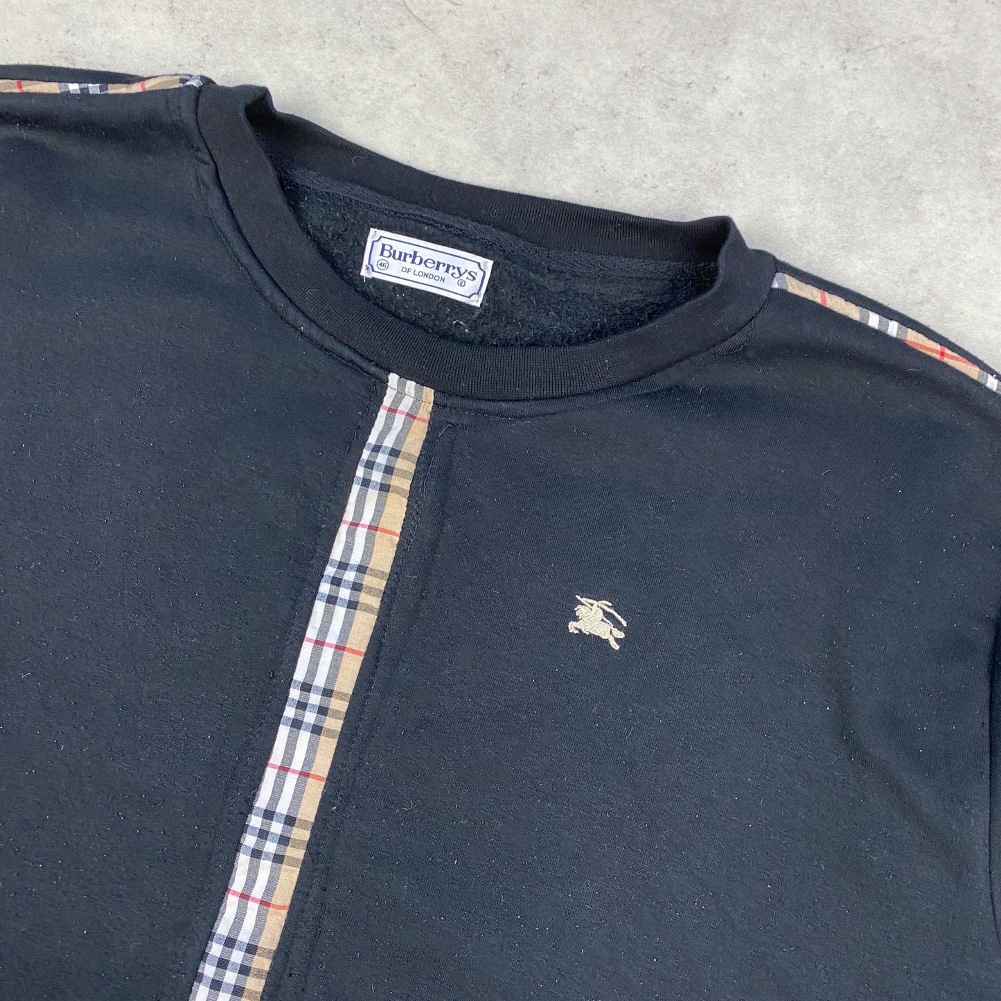 Burberry RARE sweater (M)