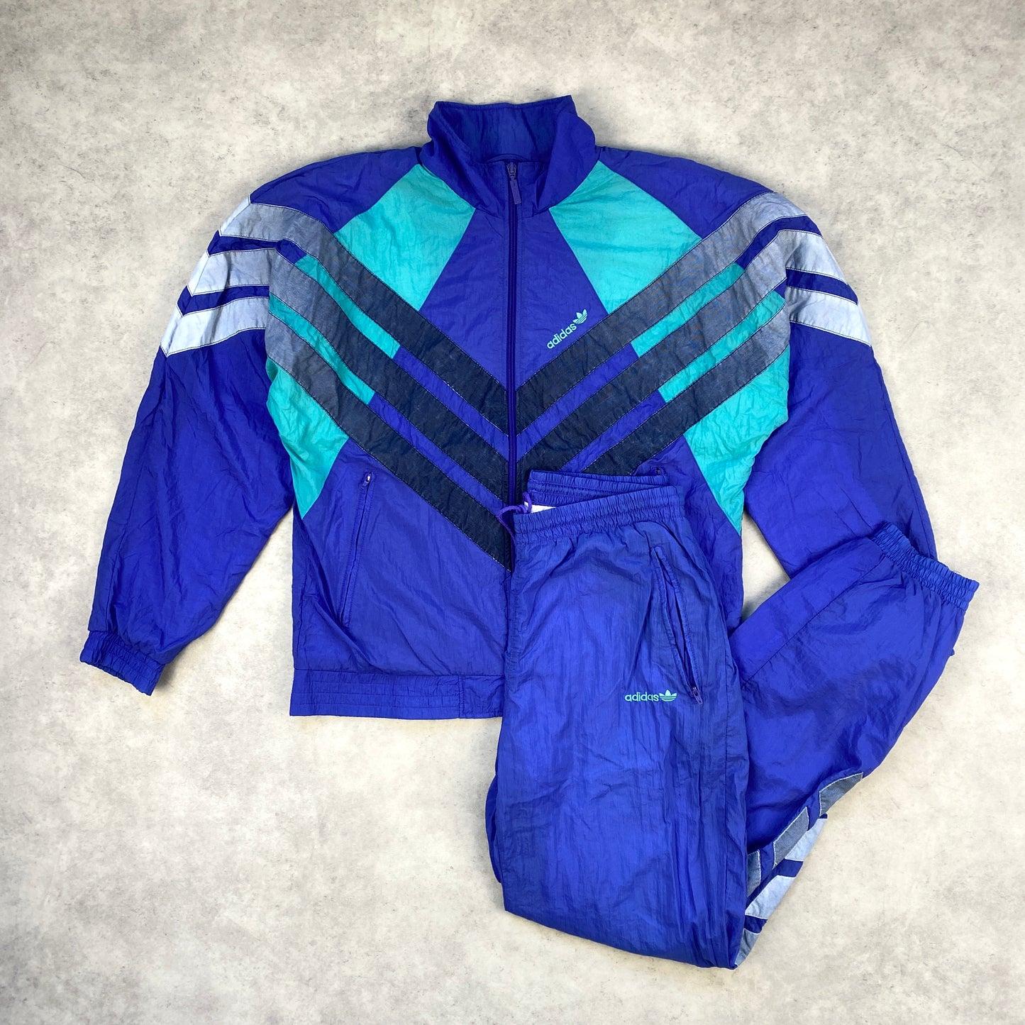 Adidas RARE tracksuit (L)