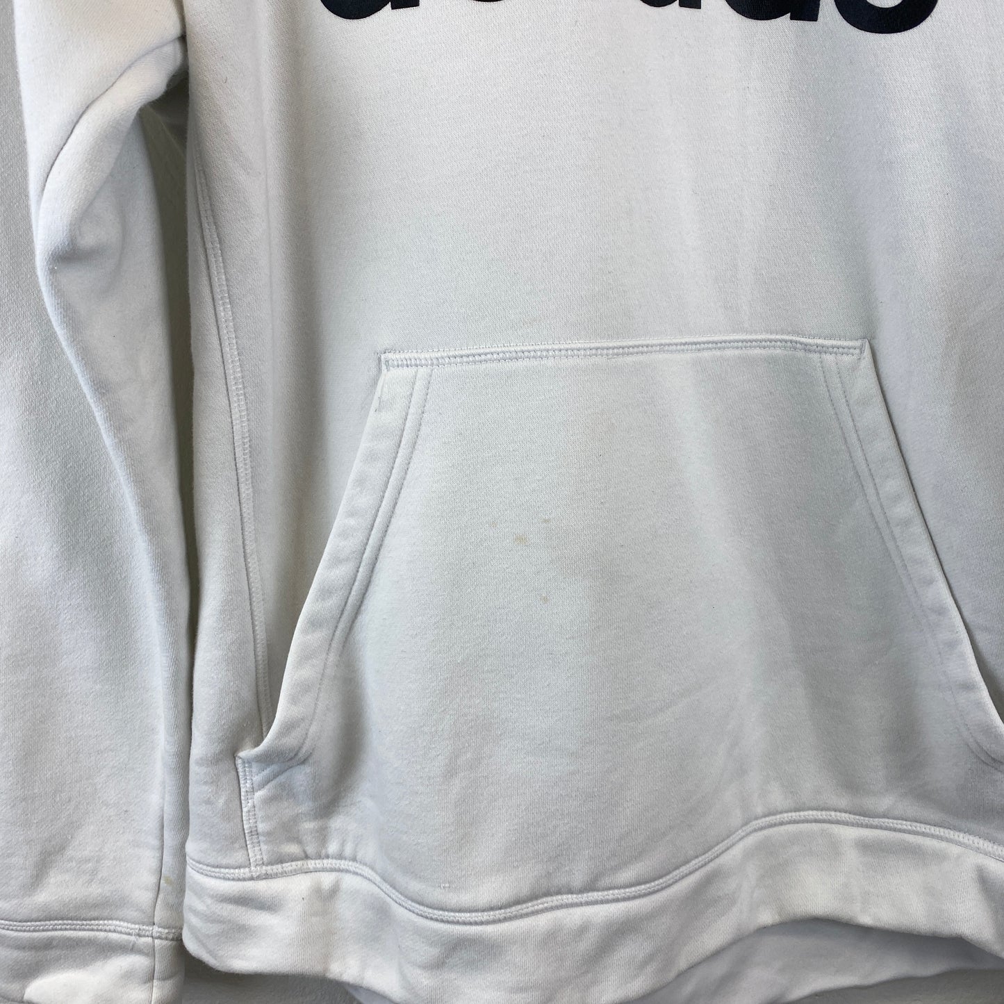 Adidas hoodie (L)