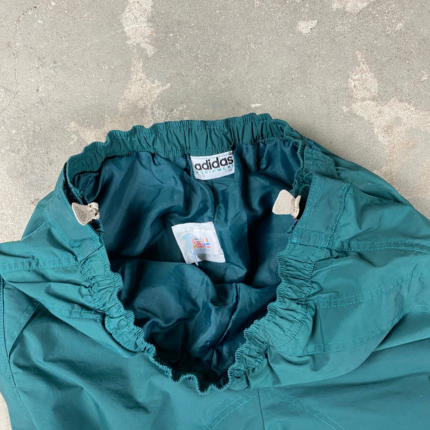 Adidas Equipment trackpants (L - 33/34)