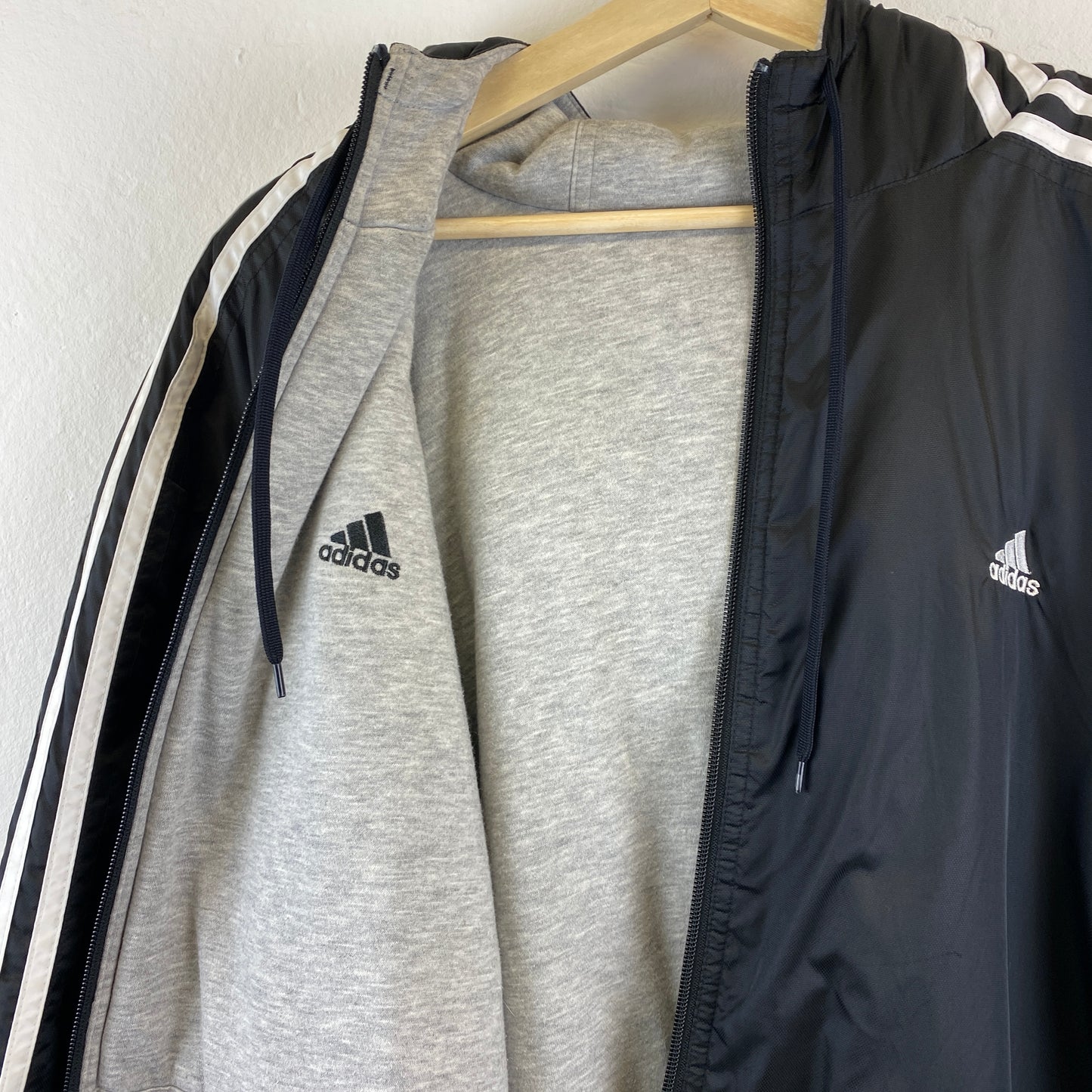 Adidas embroidered heavyweight reversible jacket (XL)